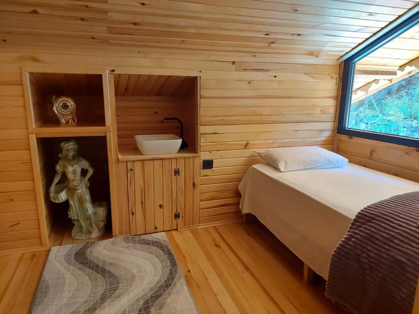 Bed in Meydan Şelale Dağ Evi