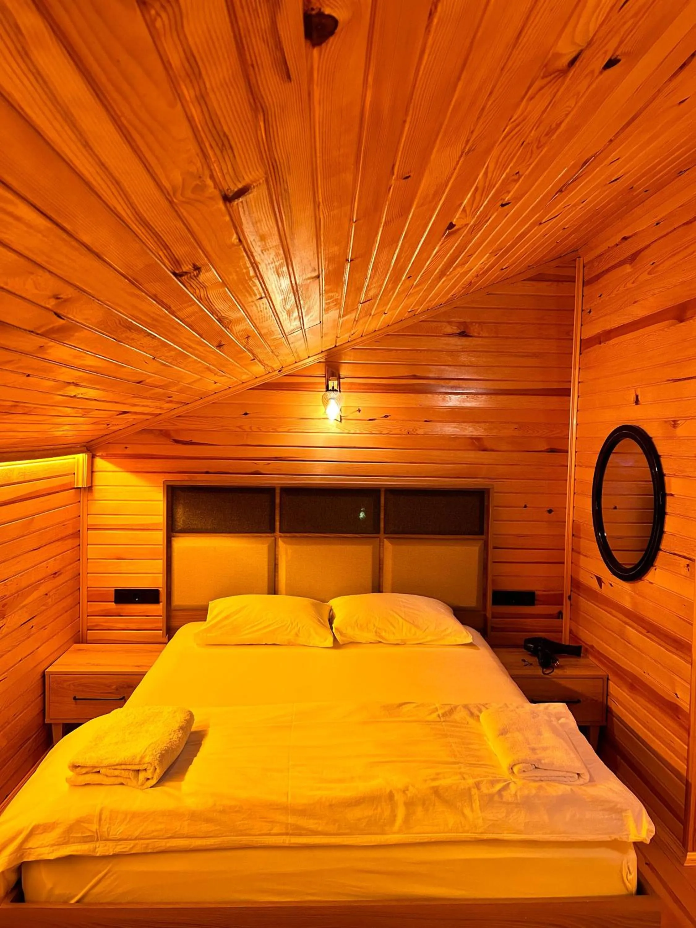 Bed in Meydan Şelale Dağ Evi