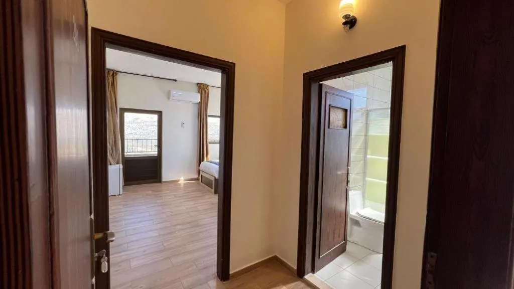 Photo of the whole room in Al-jabal castle Hotel - Ajloun