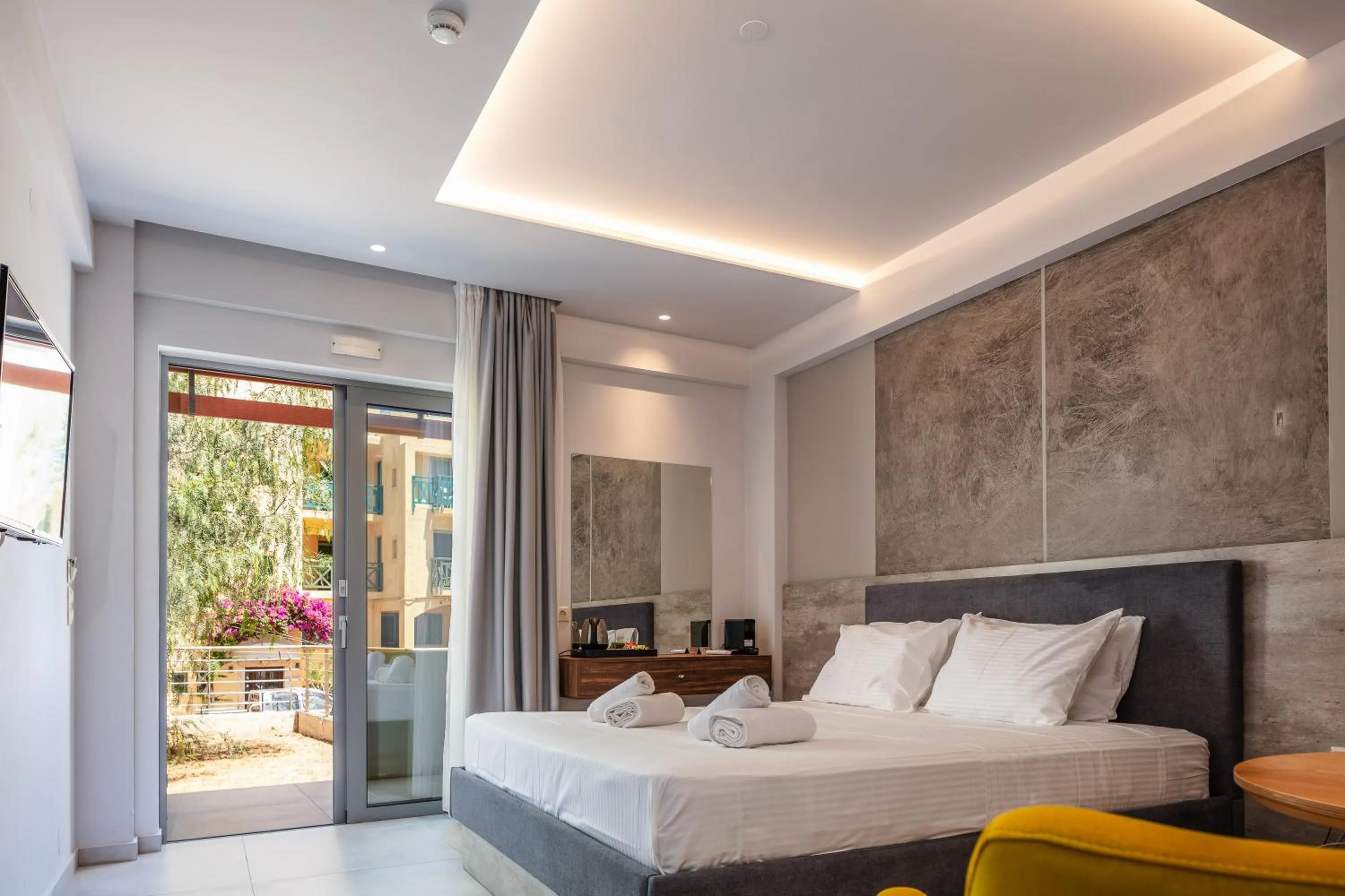 Bed in San Antonio Boutique Hotel & Spa - Adults Only