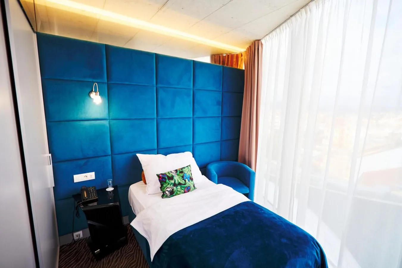 Bedroom, Bed in SONO hotel