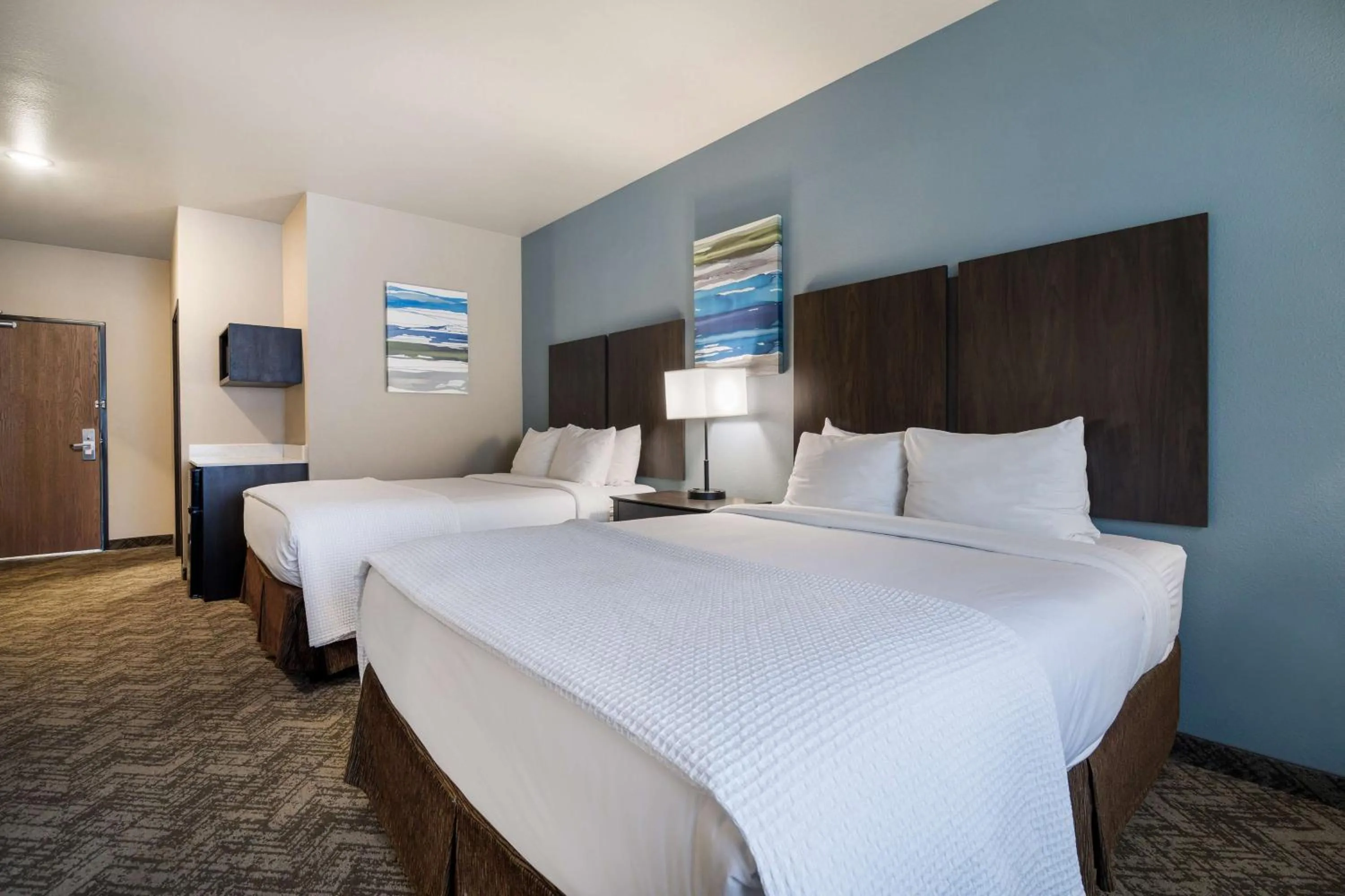 Bedroom, Bed in Best Western Golden Spike Inn & Suites