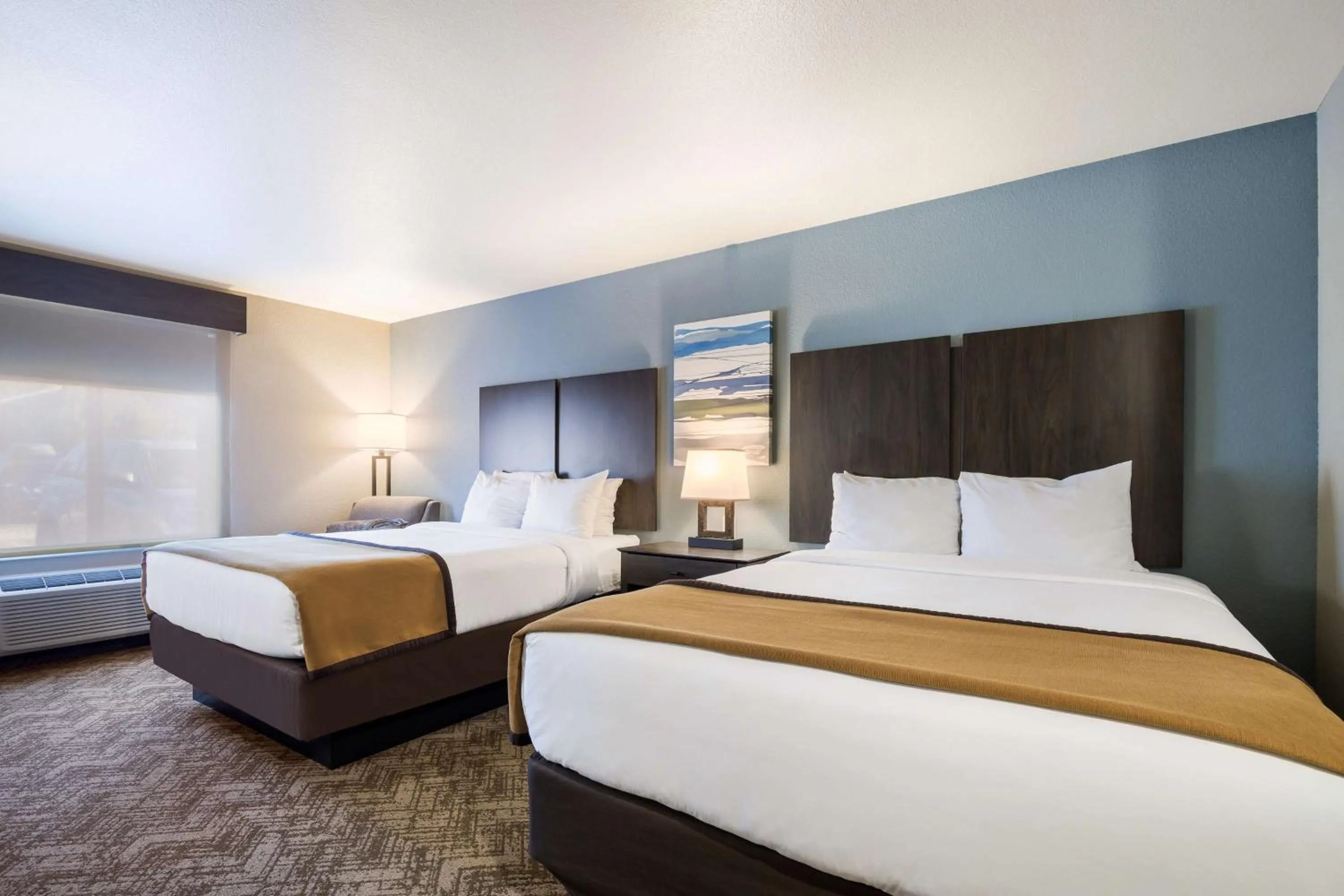 Bedroom, Bed in Best Western Golden Spike Inn & Suites