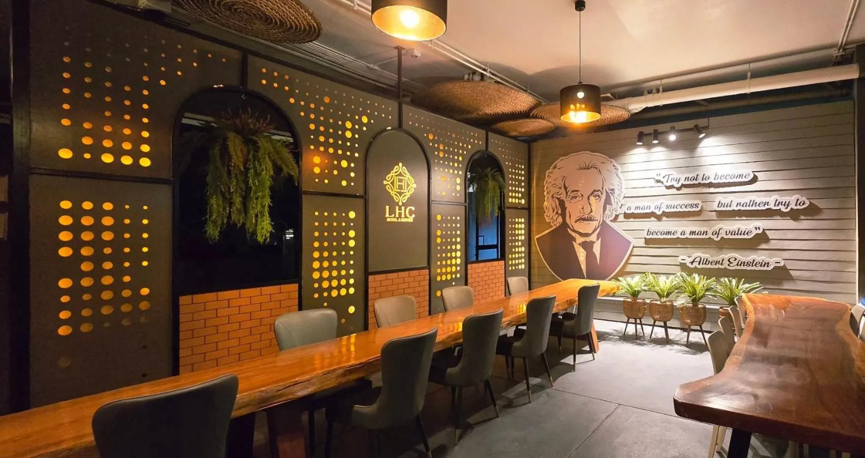 LHC HOTEL AND RESORT