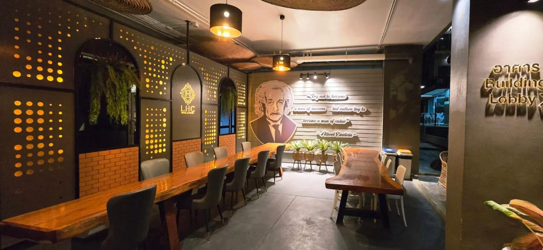 Seating area in LHC HOTEL AND RESORT