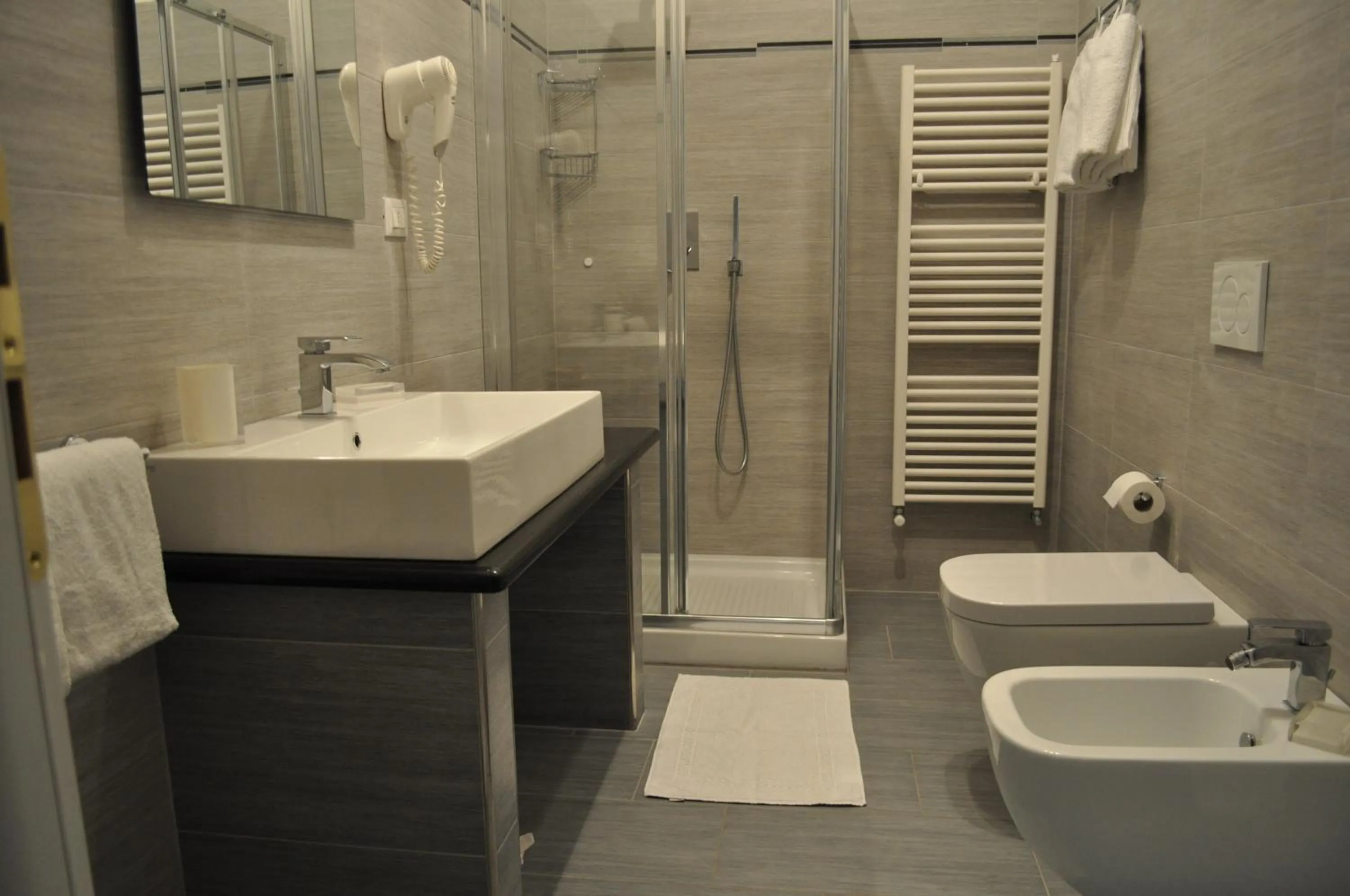 Bathroom in Hotel Boncardo