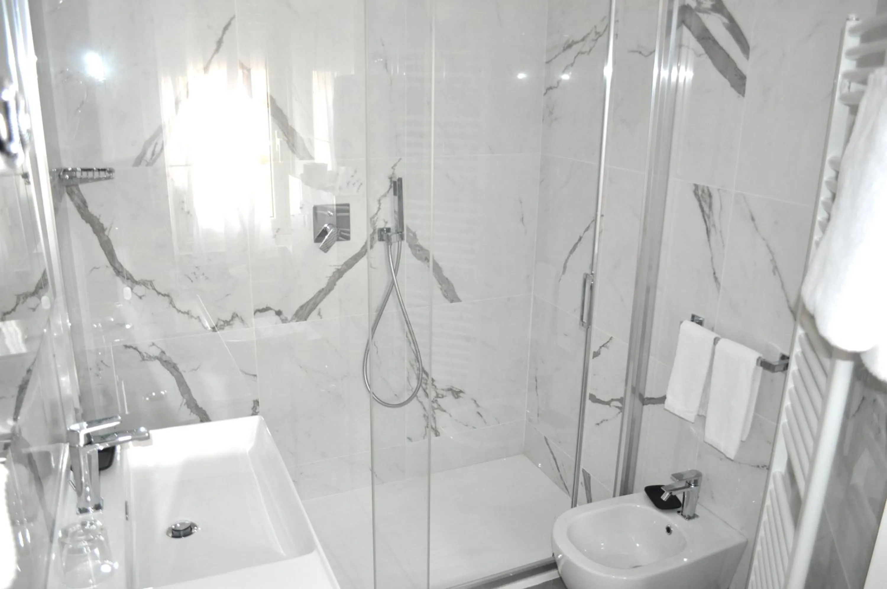 Bathroom in Hotel Boncardo