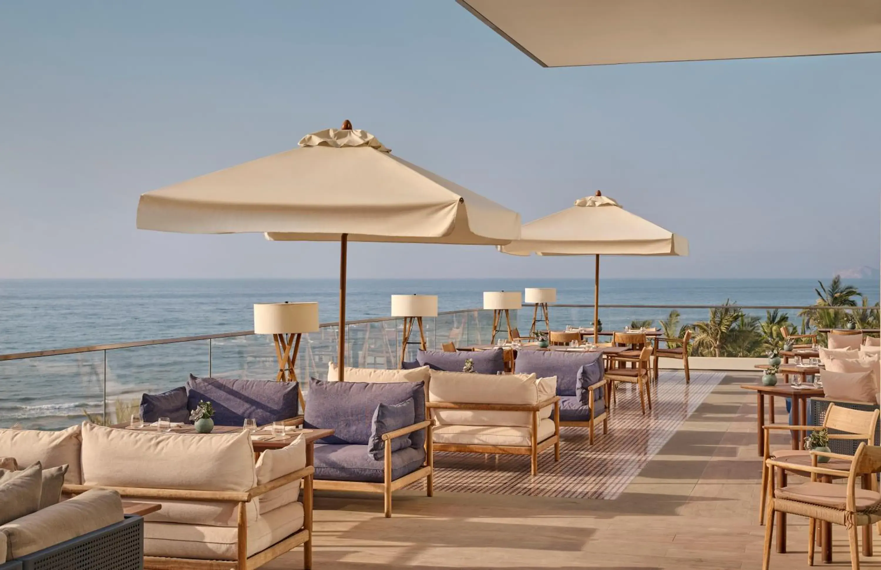 Lounge or bar in Mandarin Oriental, Muscat Lounge or bar in Mandarin Oriental, Muscat