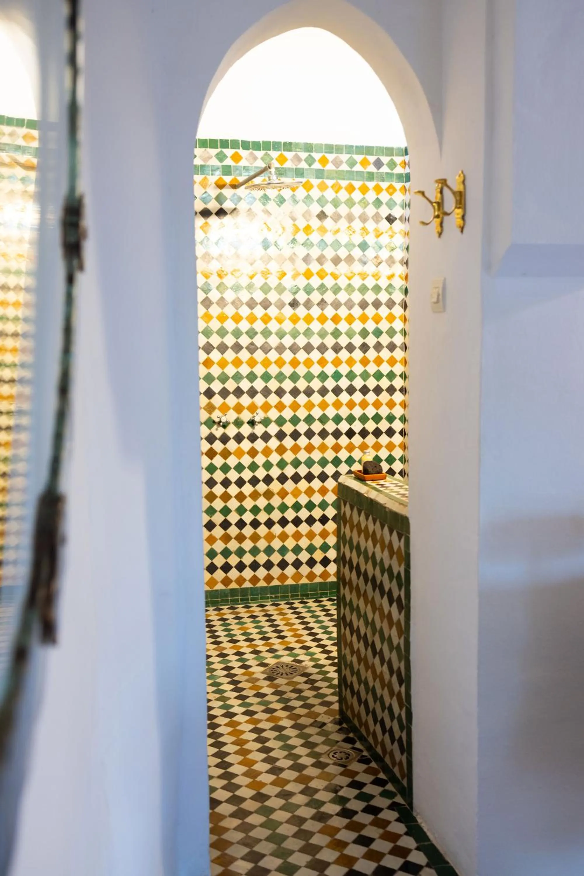 Shower in Riad 9 Fez