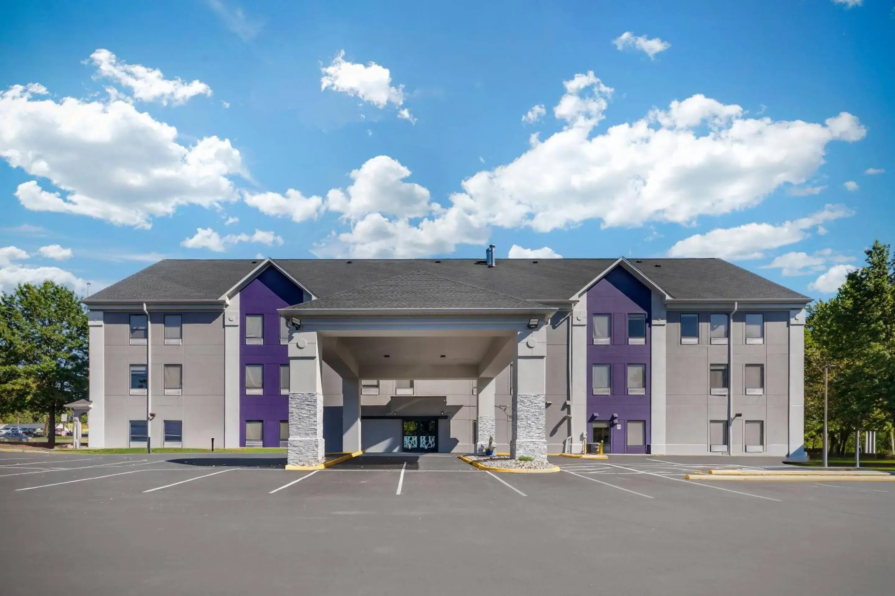 Property building in Sleep Inn Property building in Sleep Inn