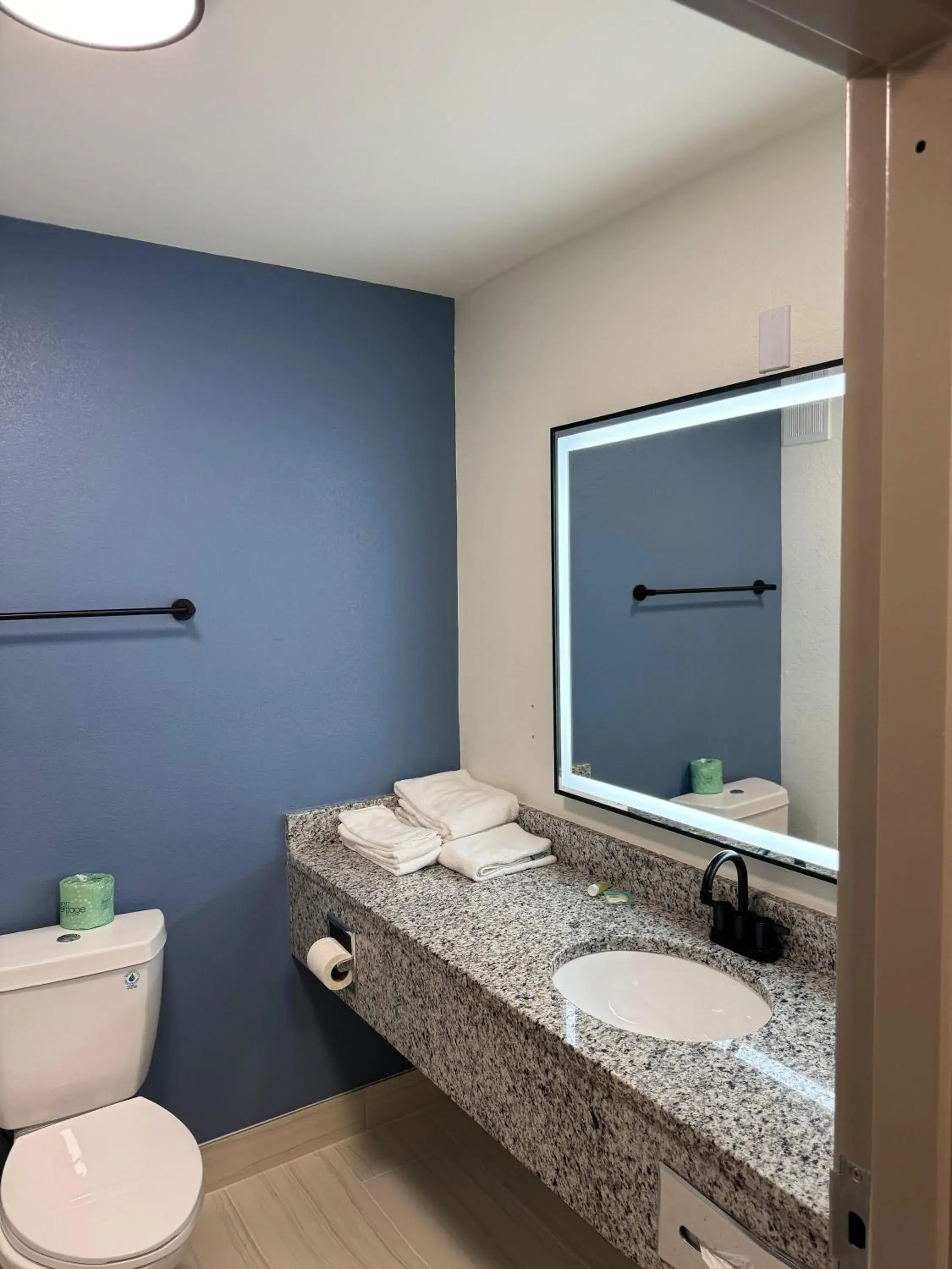 Toilet in Days Inn by Wyndham Manassas Toilet in Days Inn by Wyndham Manassas