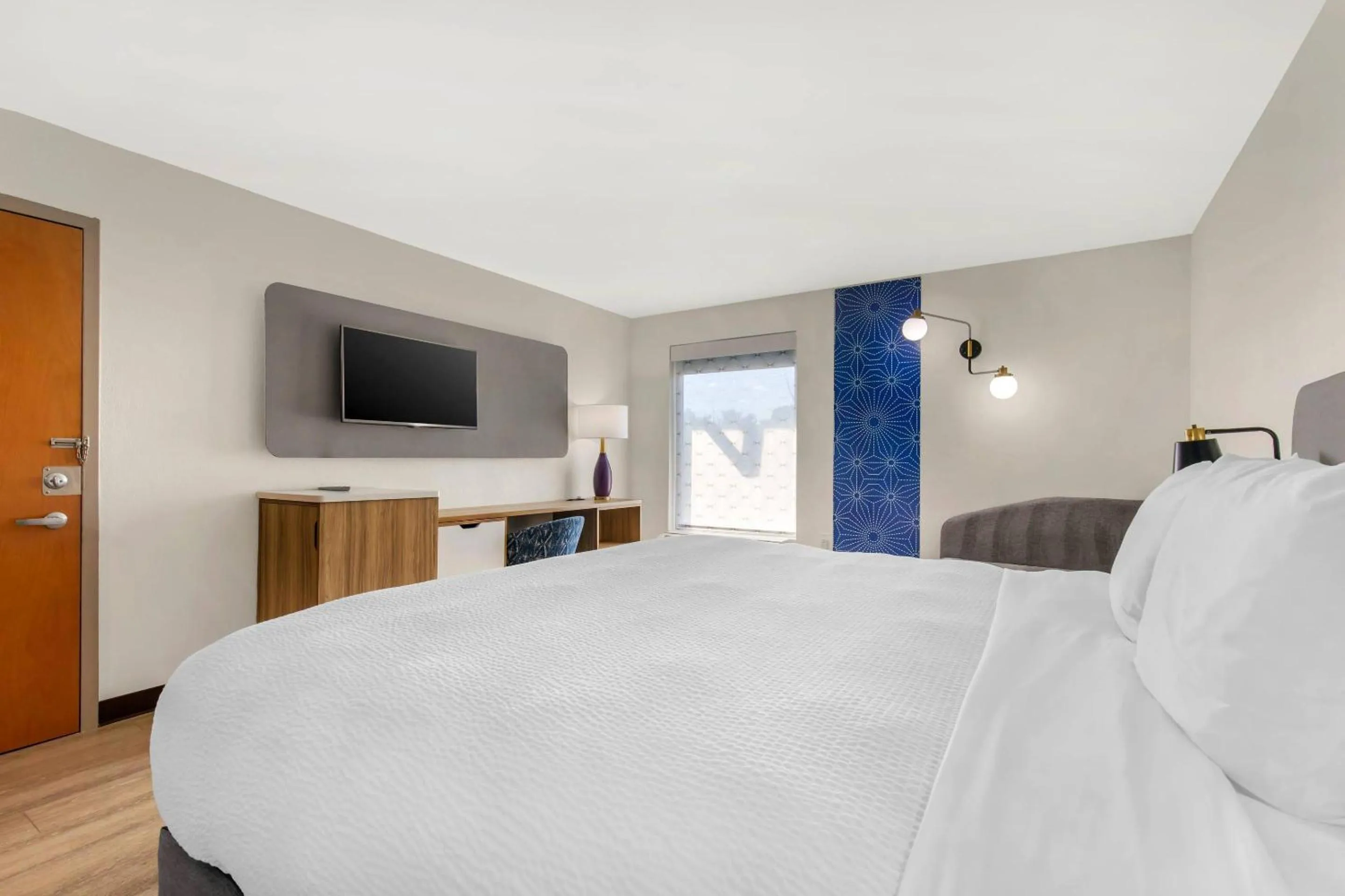 Bedroom, Bed in Sleep Inn