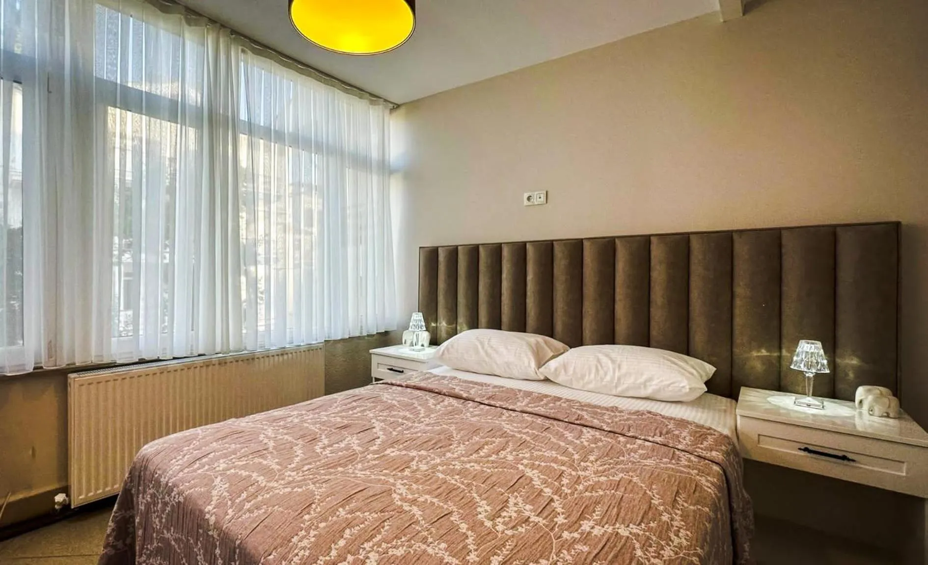 hi HOTEL IVY BÜYÜKADA