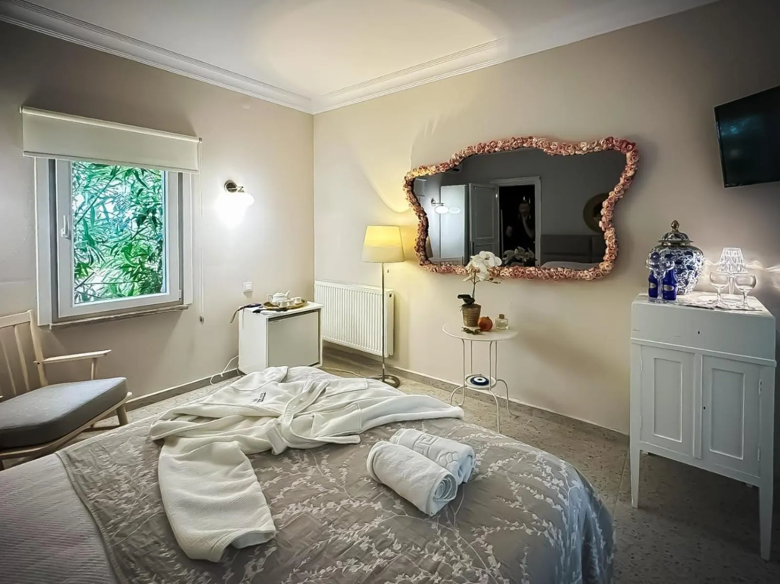 hi HOTEL IVY BÜYÜKADA