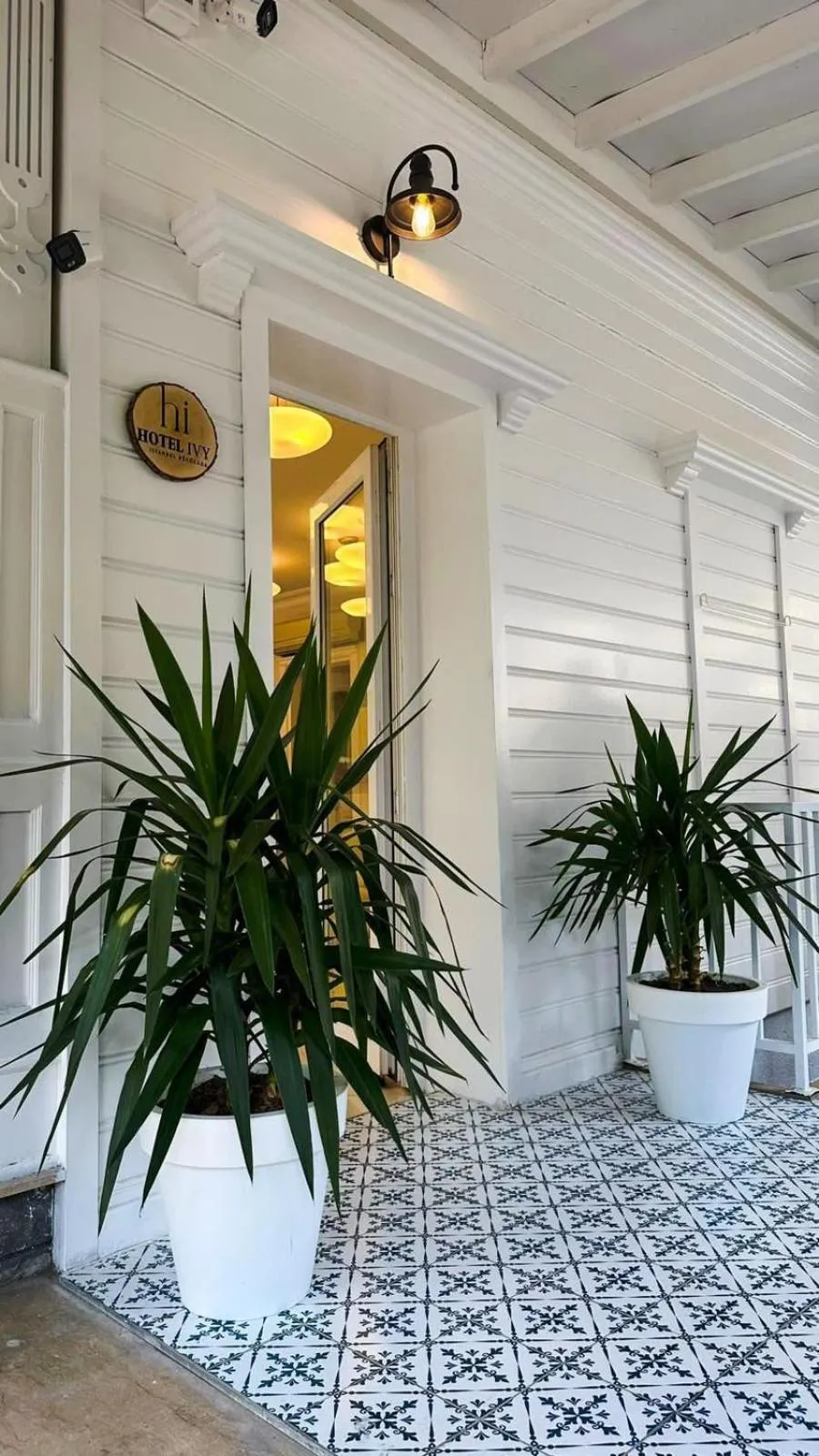 hi HOTEL IVY BÜYÜKADA