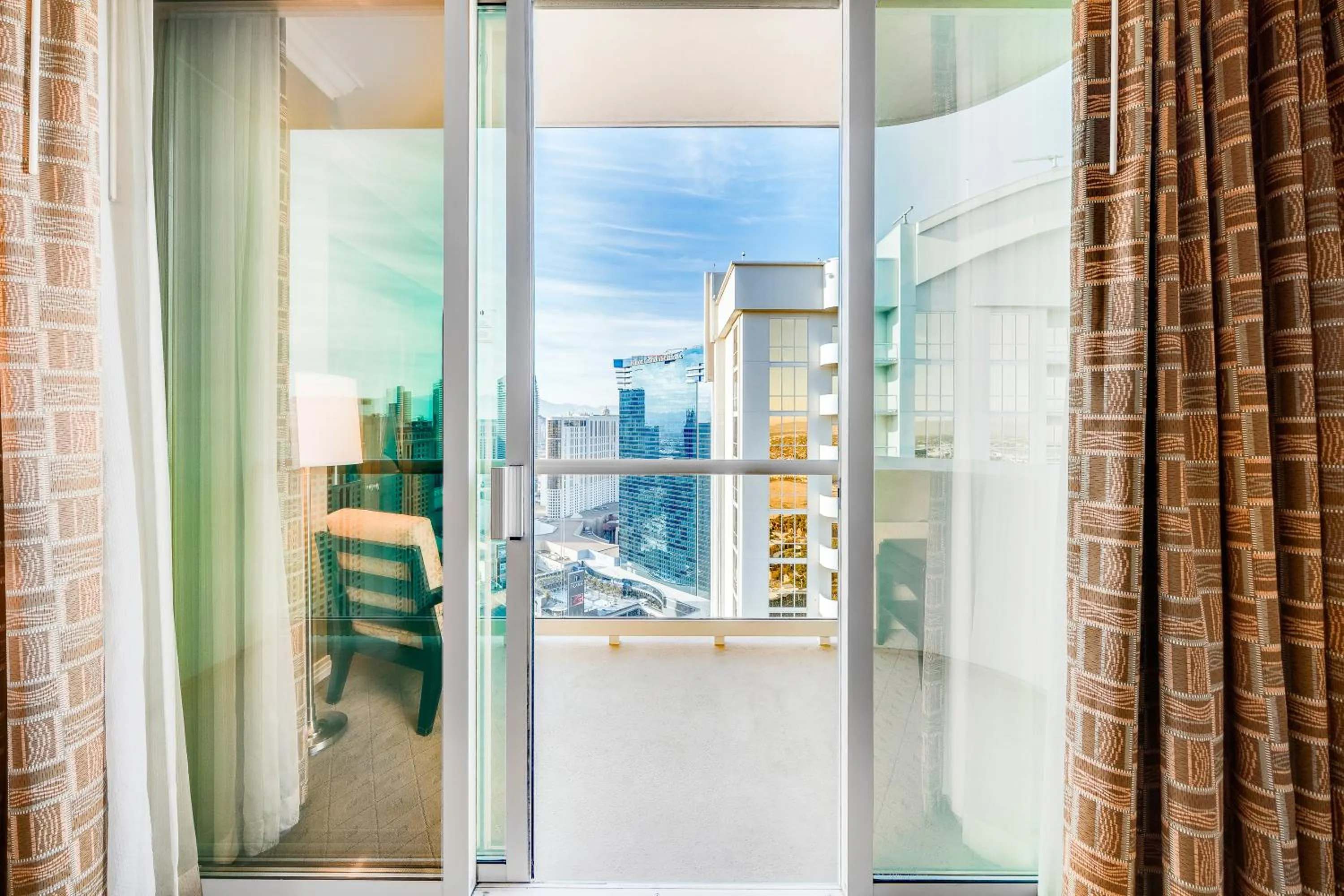 Jet Luxury at The Signature Condo Hotel