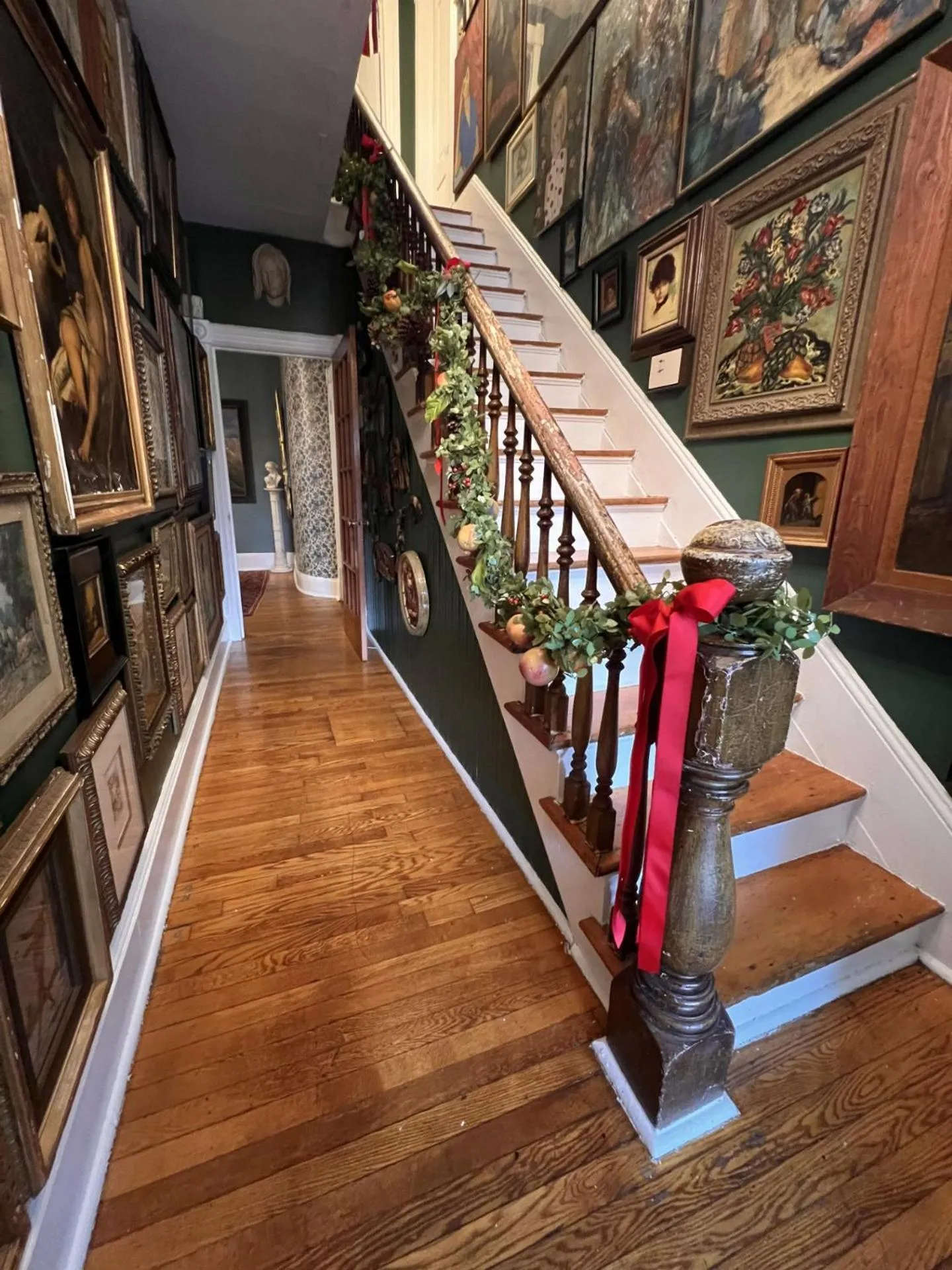 Facade/entrance in Beacon Hermitage