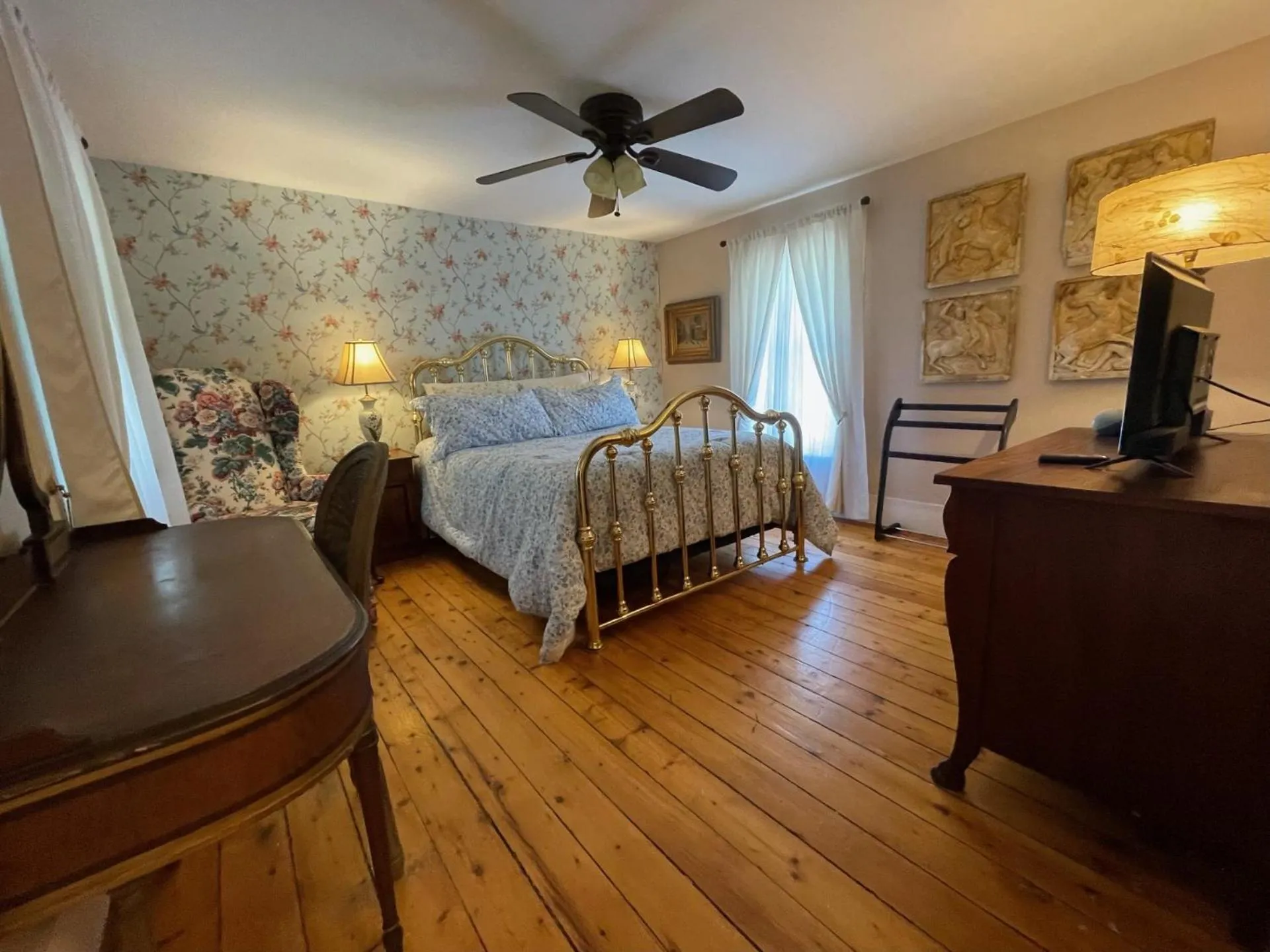 Bedroom, Bed in Beacon Hermitage