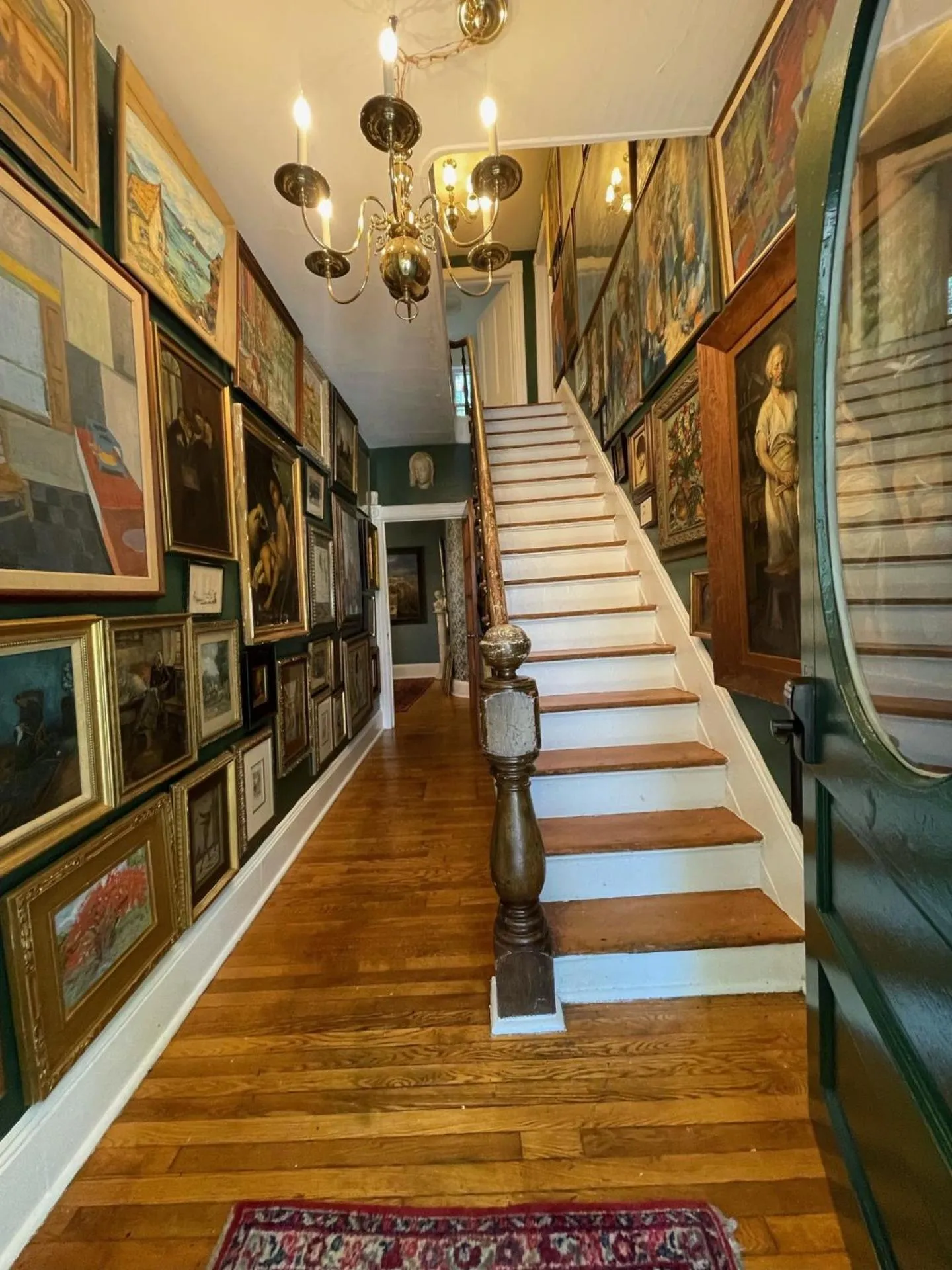 Facade/entrance in Beacon Hermitage