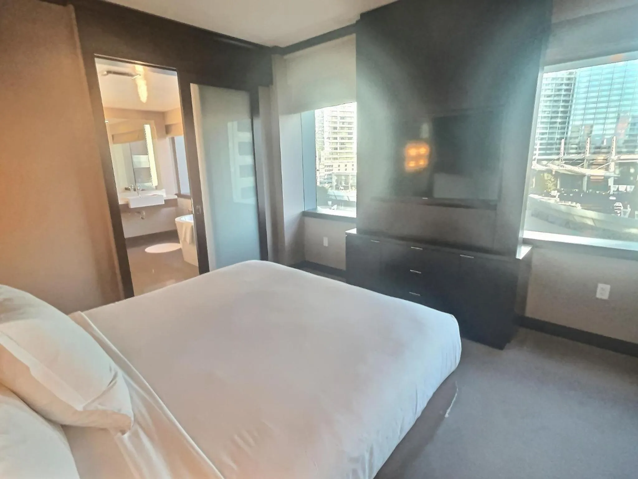 Bed in Jet Luxury at The Vdara