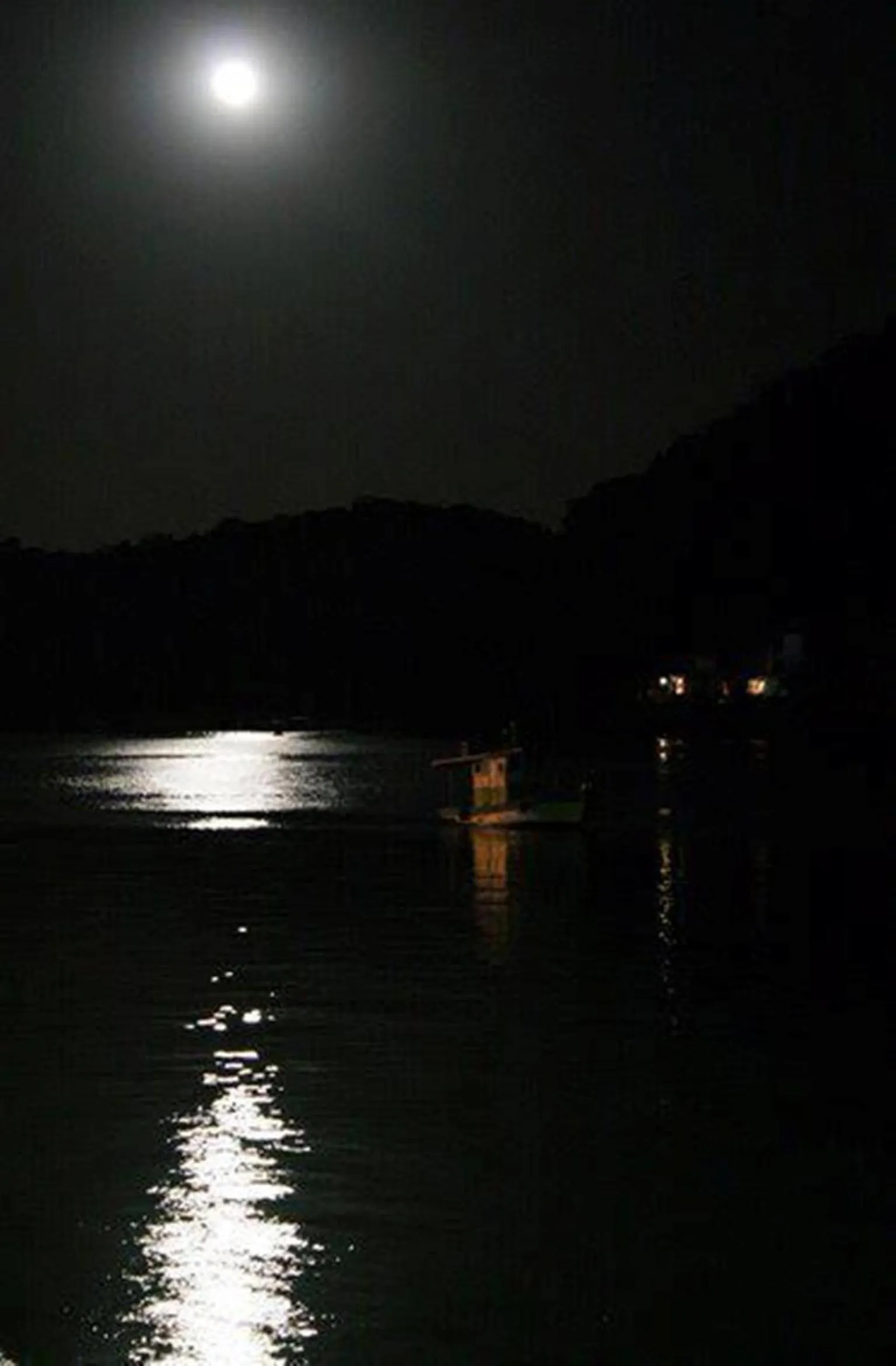 Night in Pousada Vó Irene