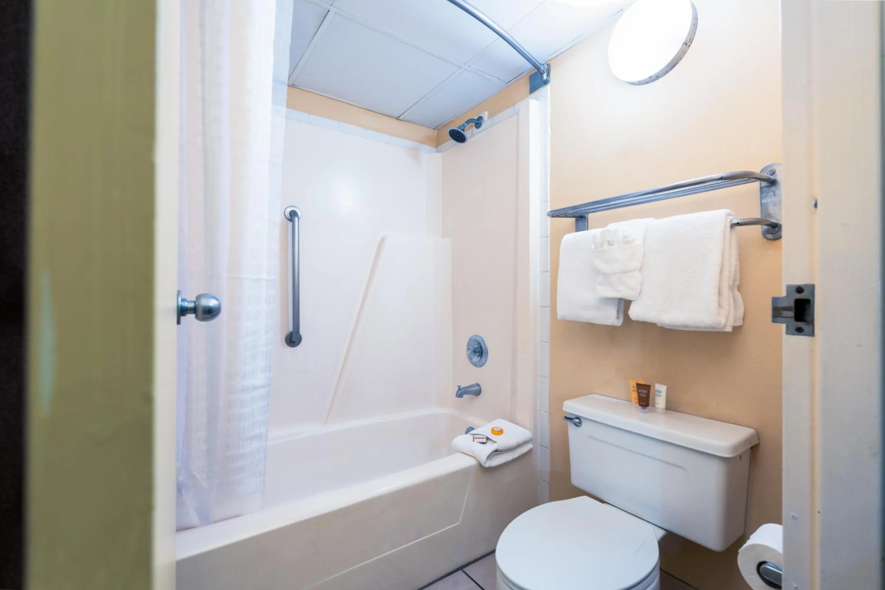 Bathroom in MCM Grande FunDome Odessa