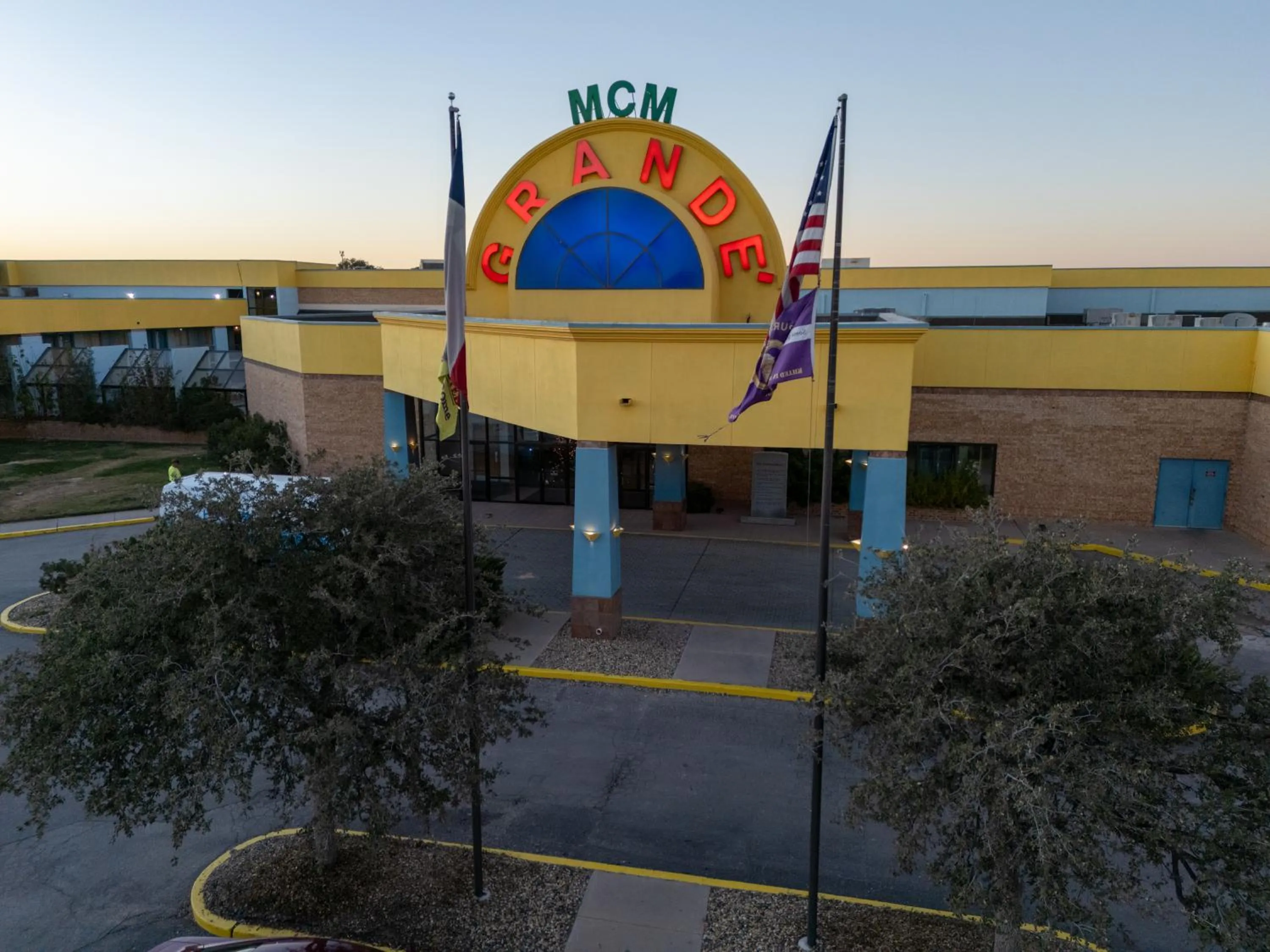 Property building in MCM Grande FunDome Odessa