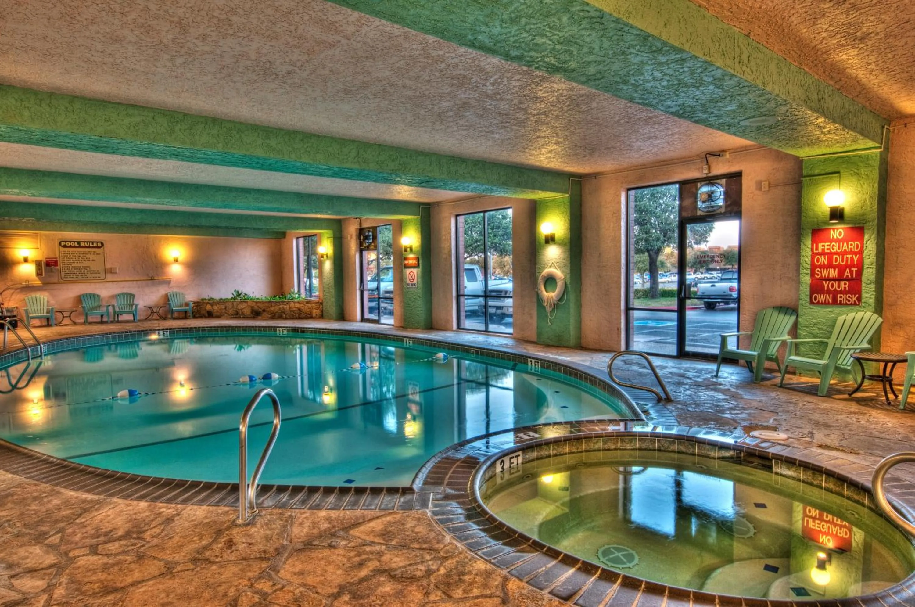 Swimming pool in MCM Elegante Suites Abilene