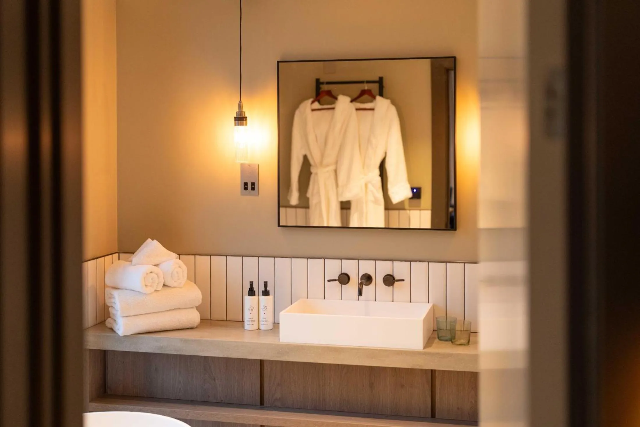 Bathroom in Bailiffgate Hotel