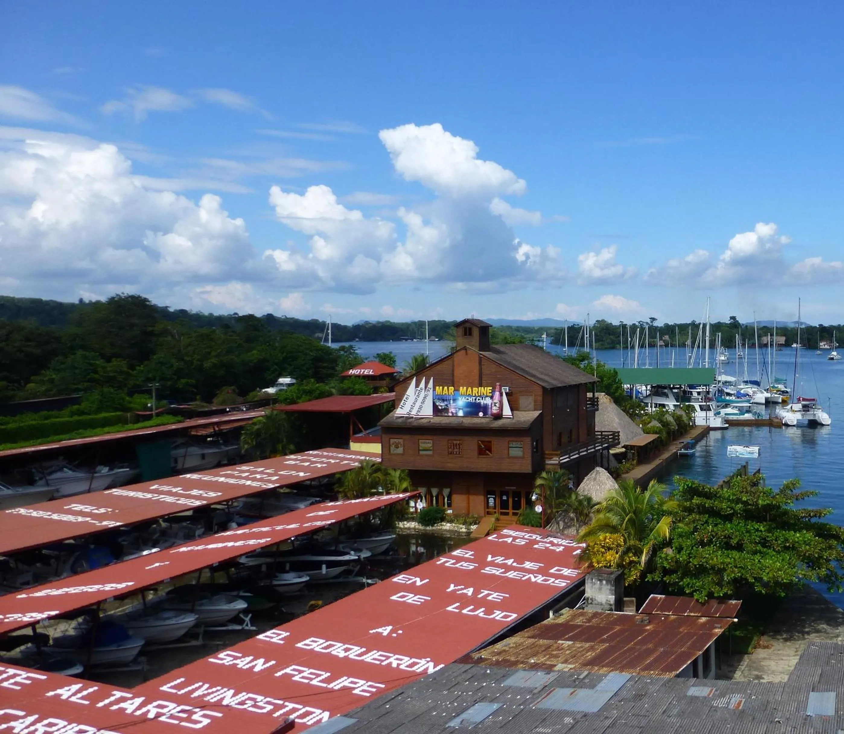 Mar Marine Yacht Club