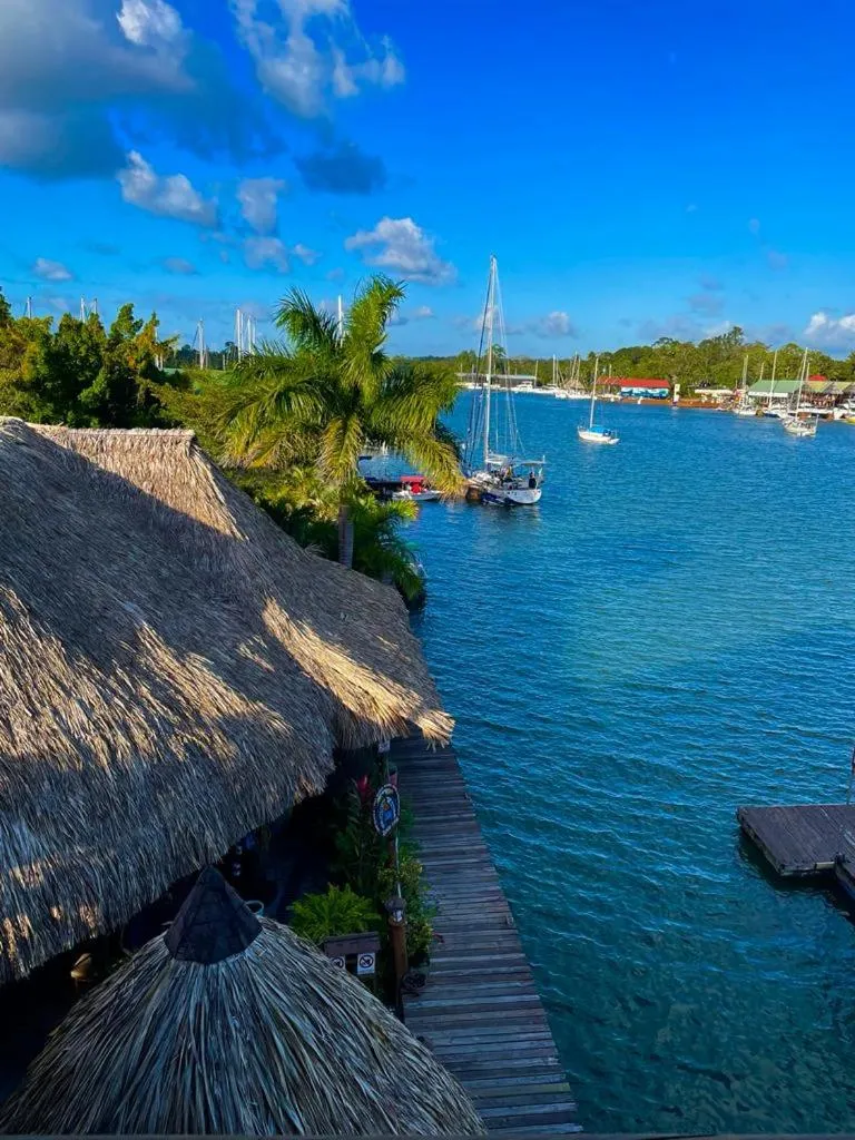 Mar Marine Yacht Club