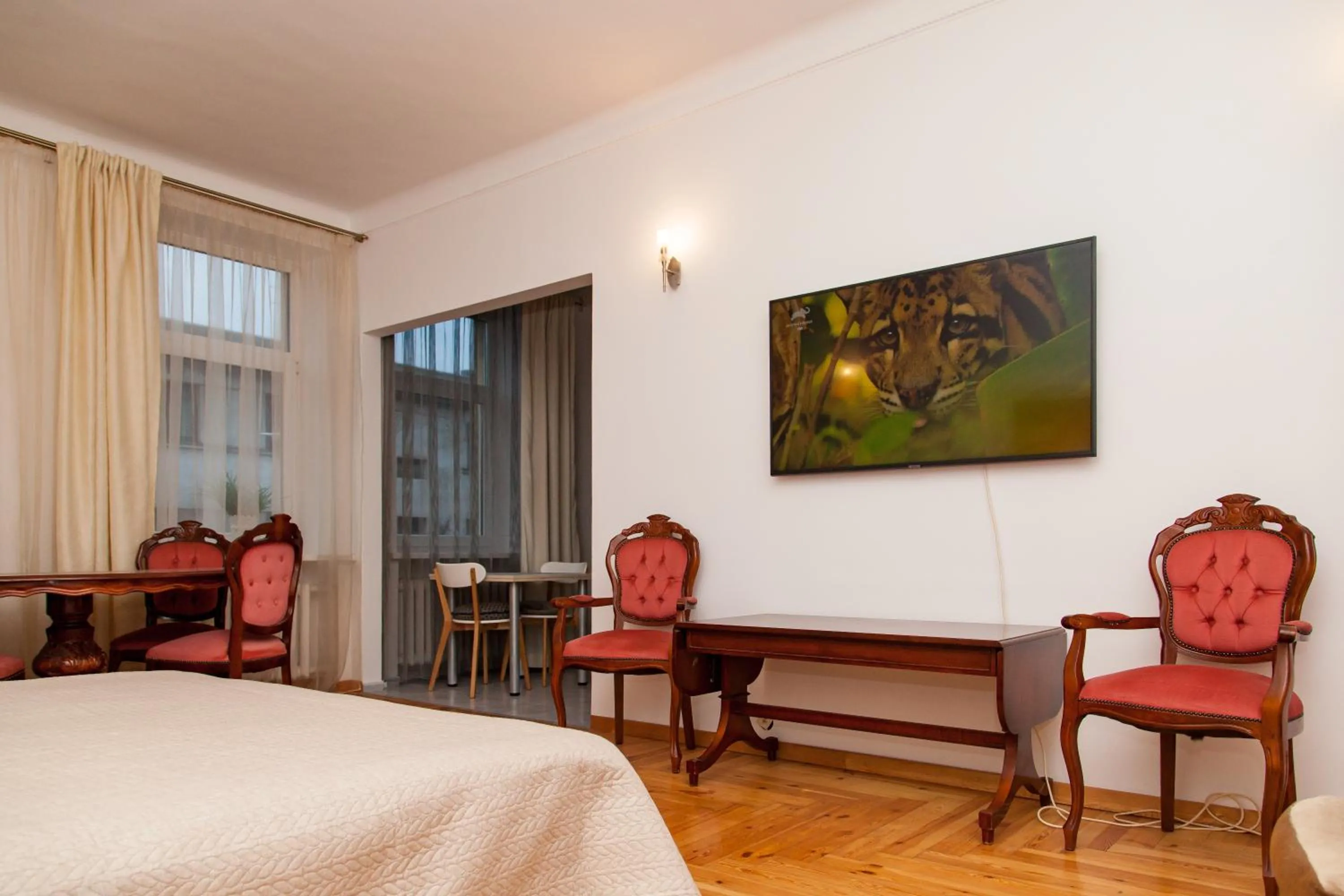 Living room, Bed in KaunasInn - AM