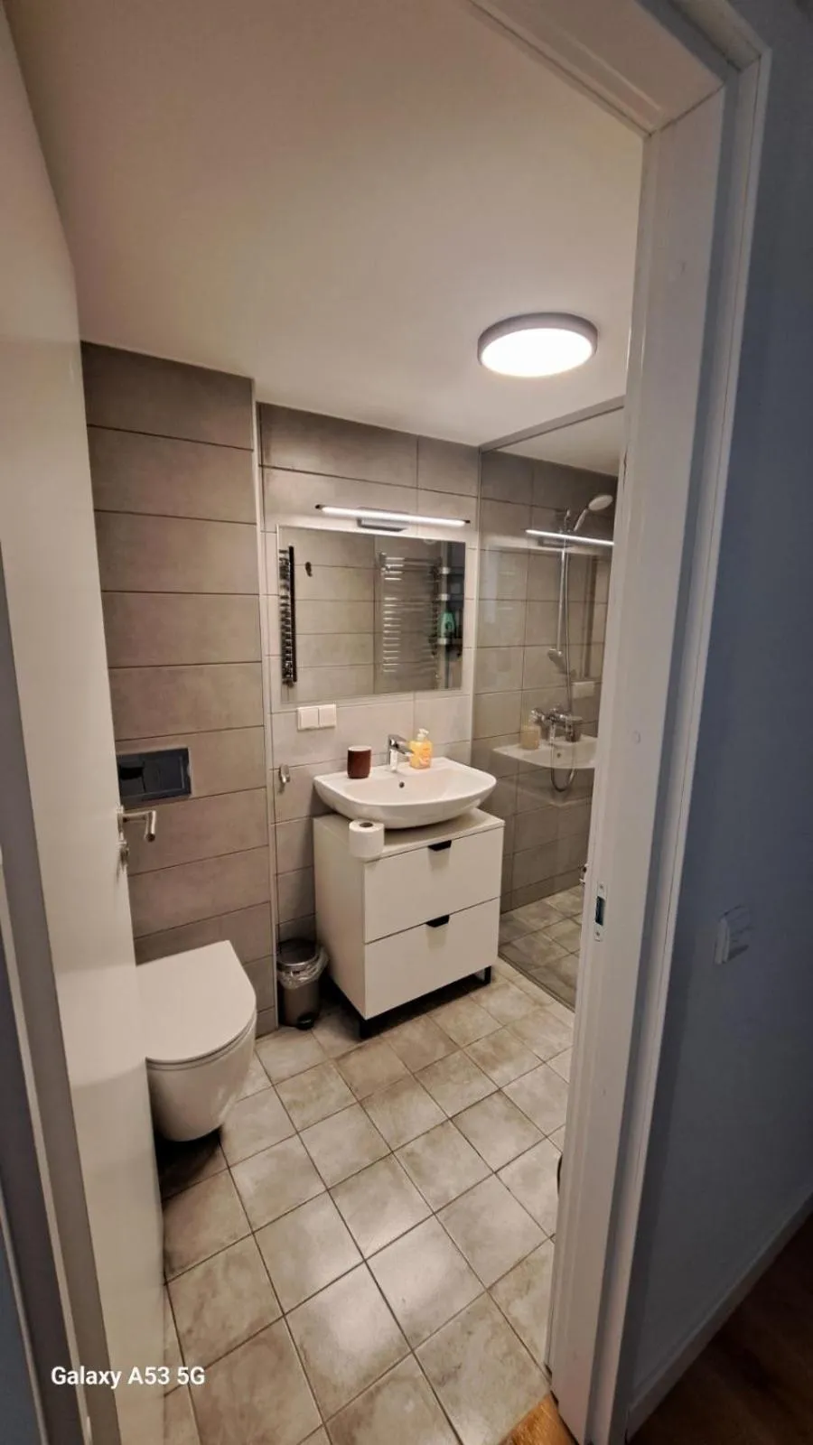 Shower in KaunasInn - AM