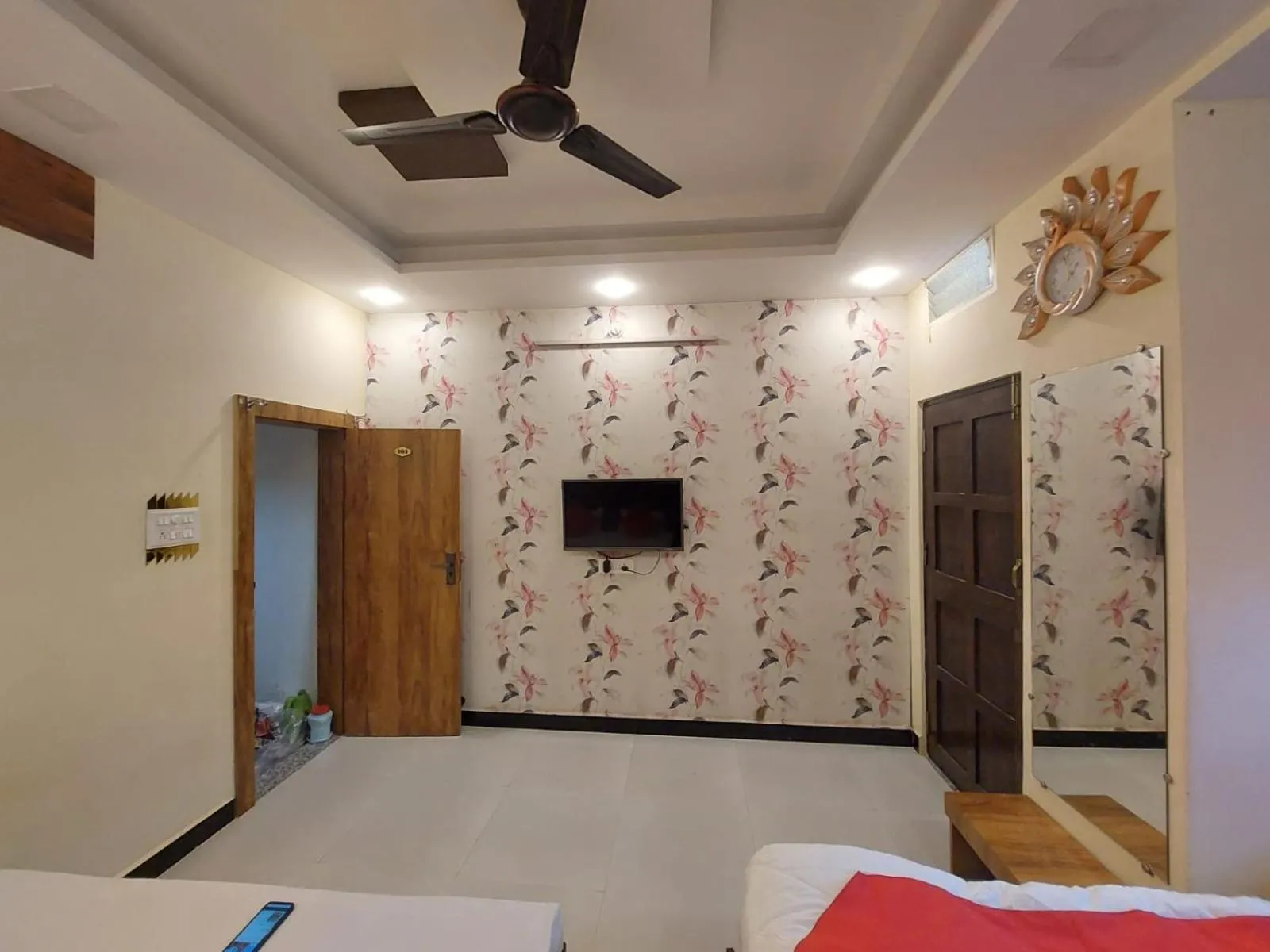 Bed in Parvati home stay