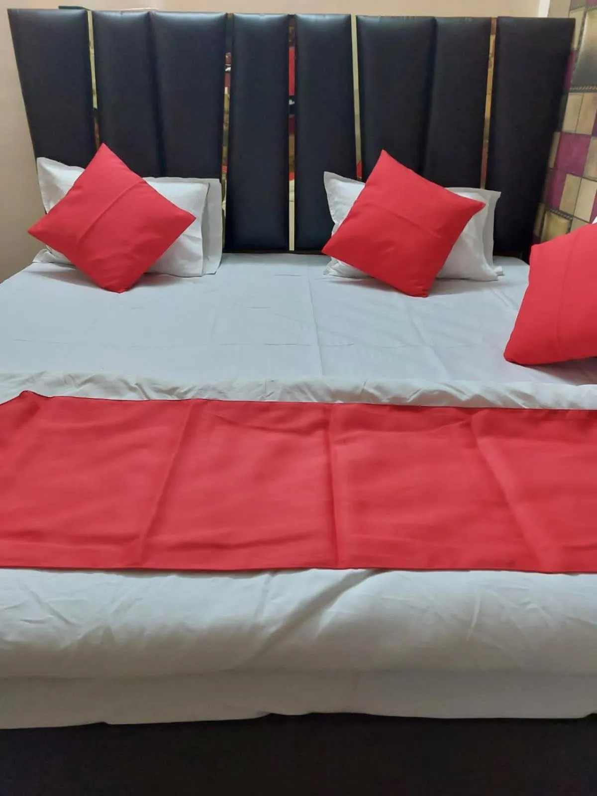 Bed in Parvati home stay