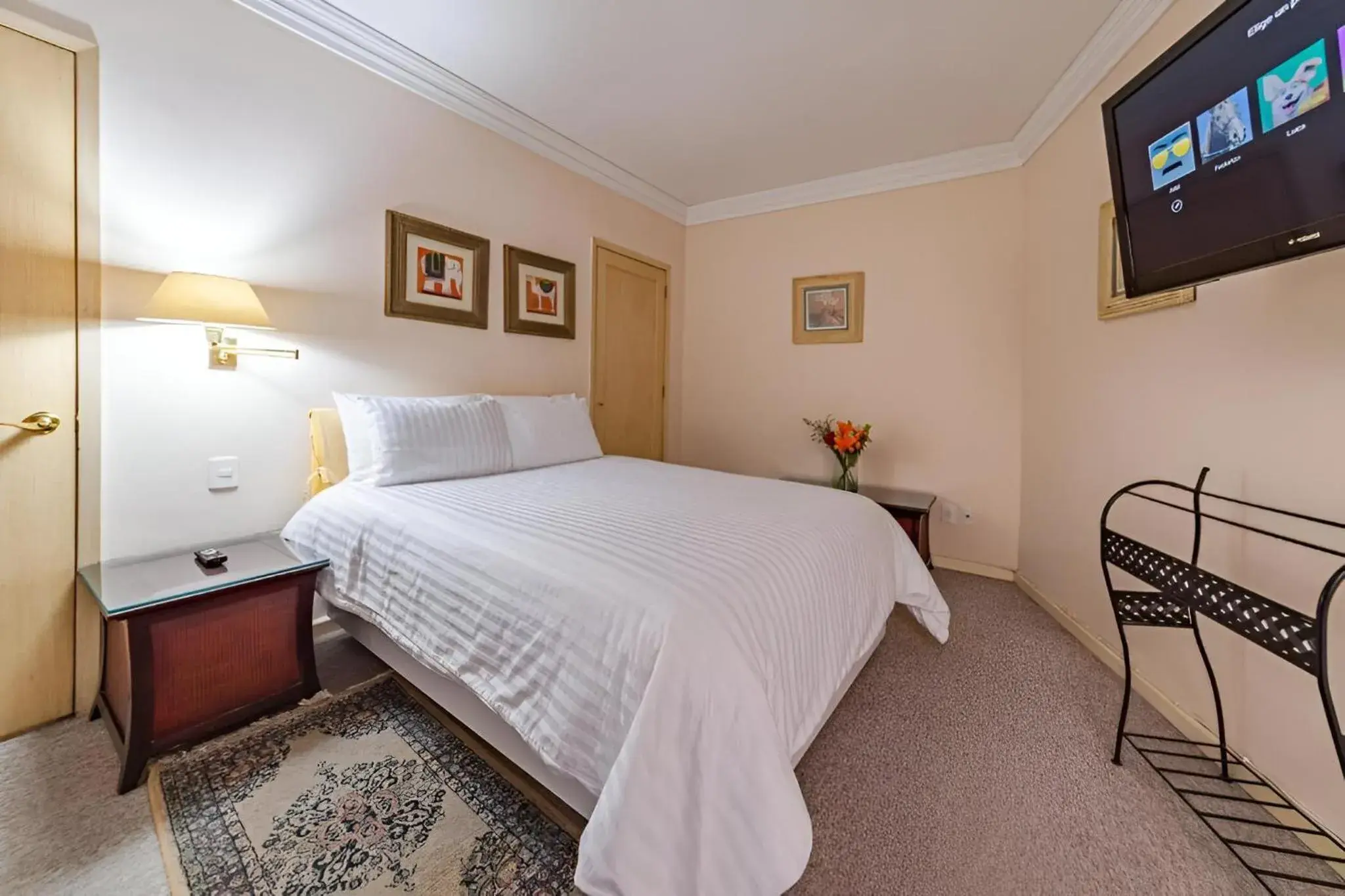 Penthouse Apartment in Suites Newton Penthouse Apartment in Suites Newton