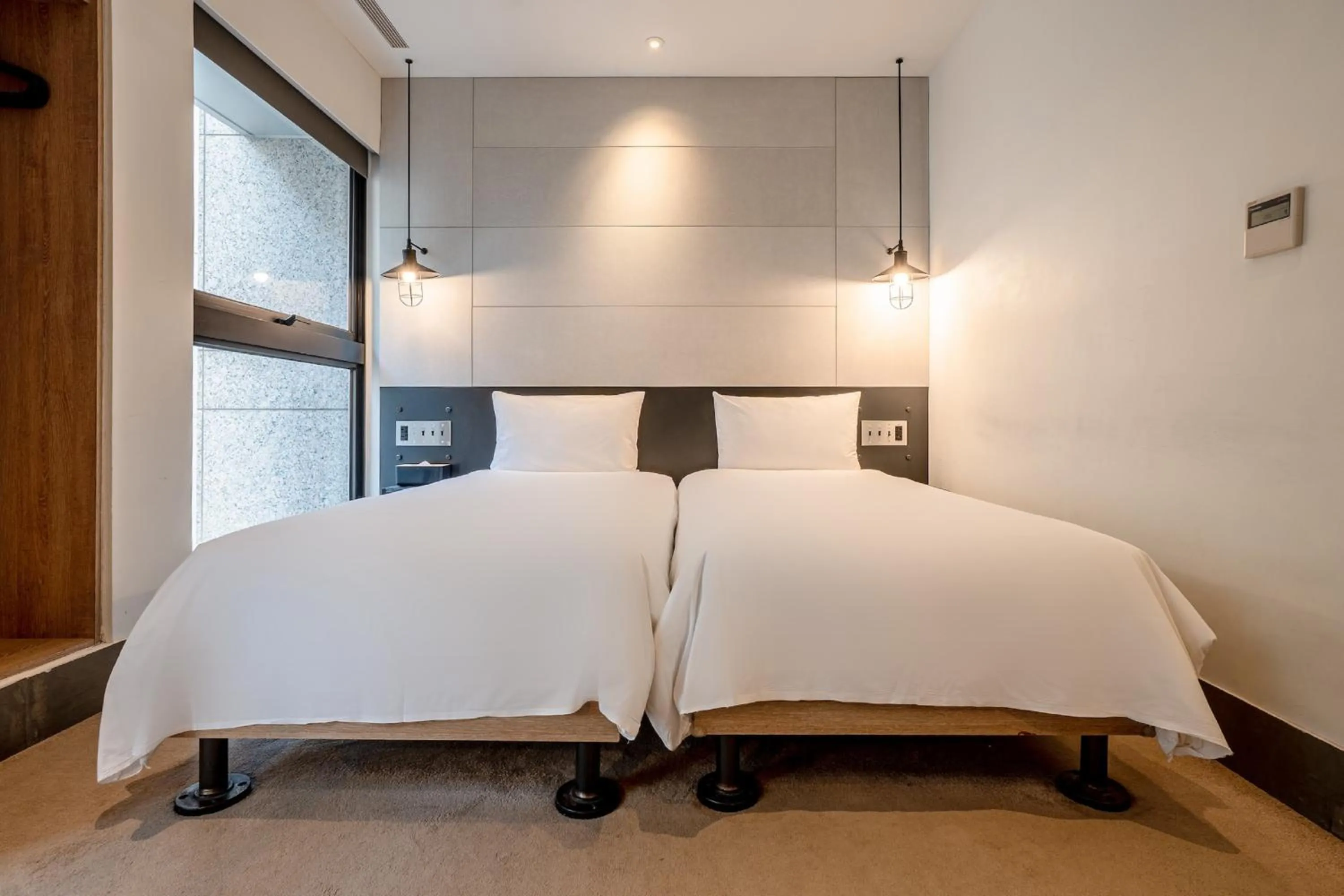 Bed in CHECK inn Taipei Songjiang