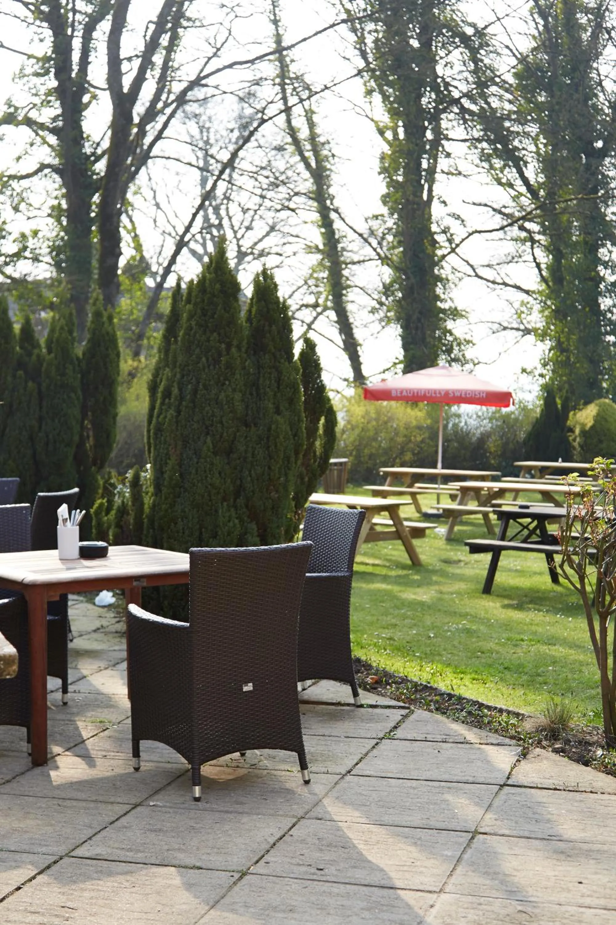 Garden in Royal George Hotel by Greene King Inns