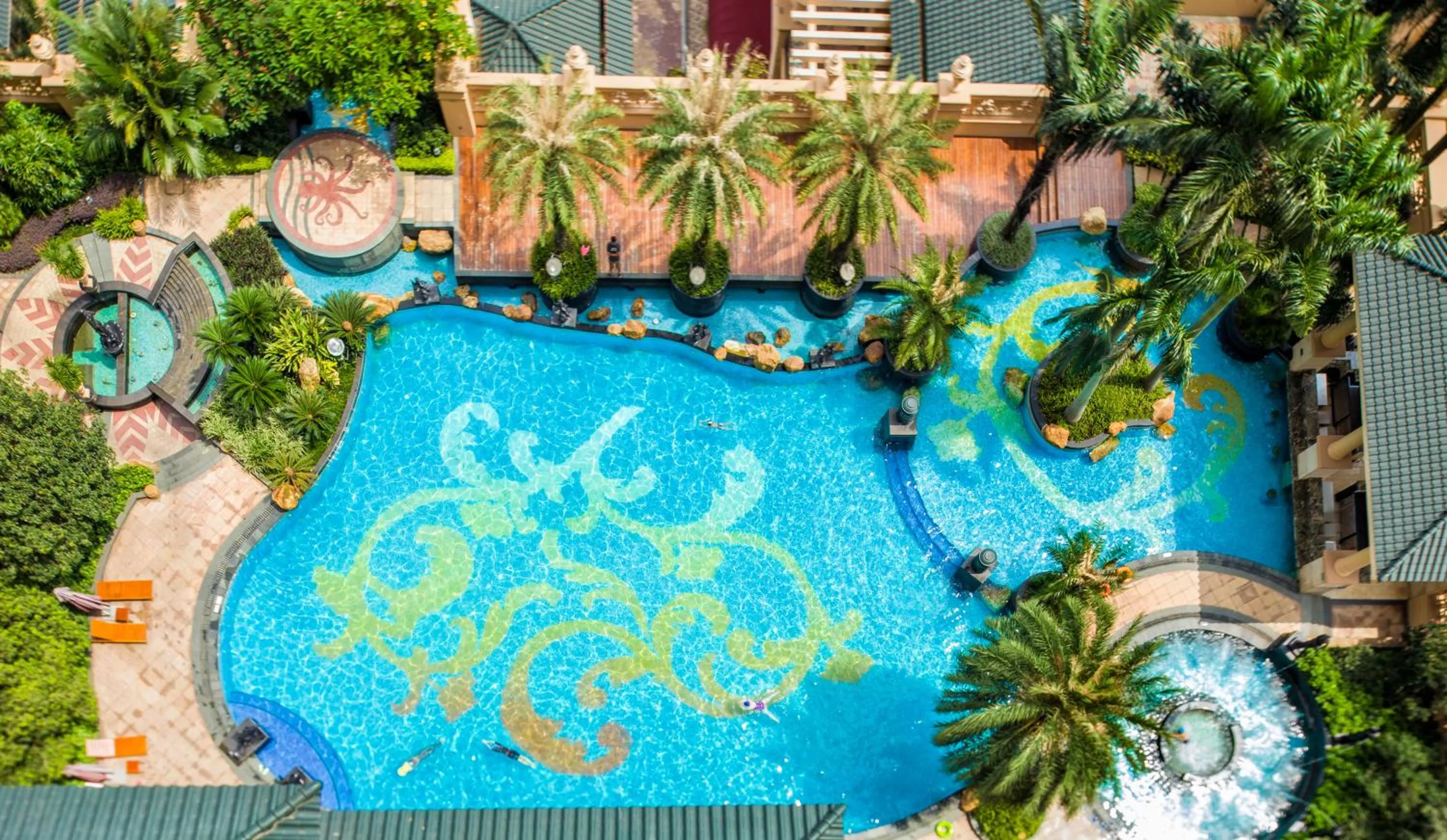 Activities in Chateau Star River Guangzhou-Free Shuttle Between Hotel And Exhibition Center & Welcome Drink During Canton Fair