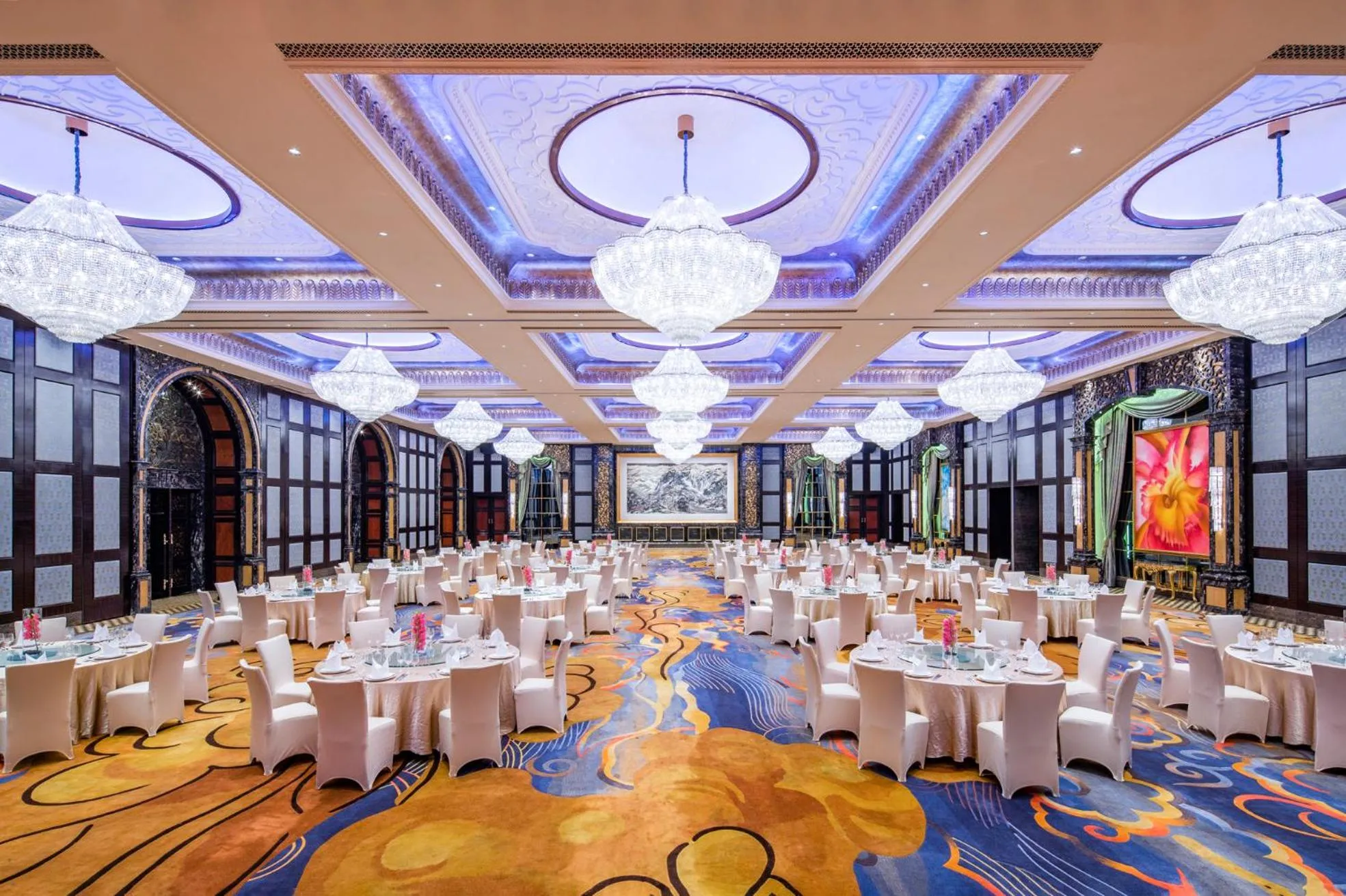 Banquet/Function facilities in Chateau Star River Guangzhou-Free Shuttle Between Hotel And Exhibition Center & Welcome Drink During Canton Fair