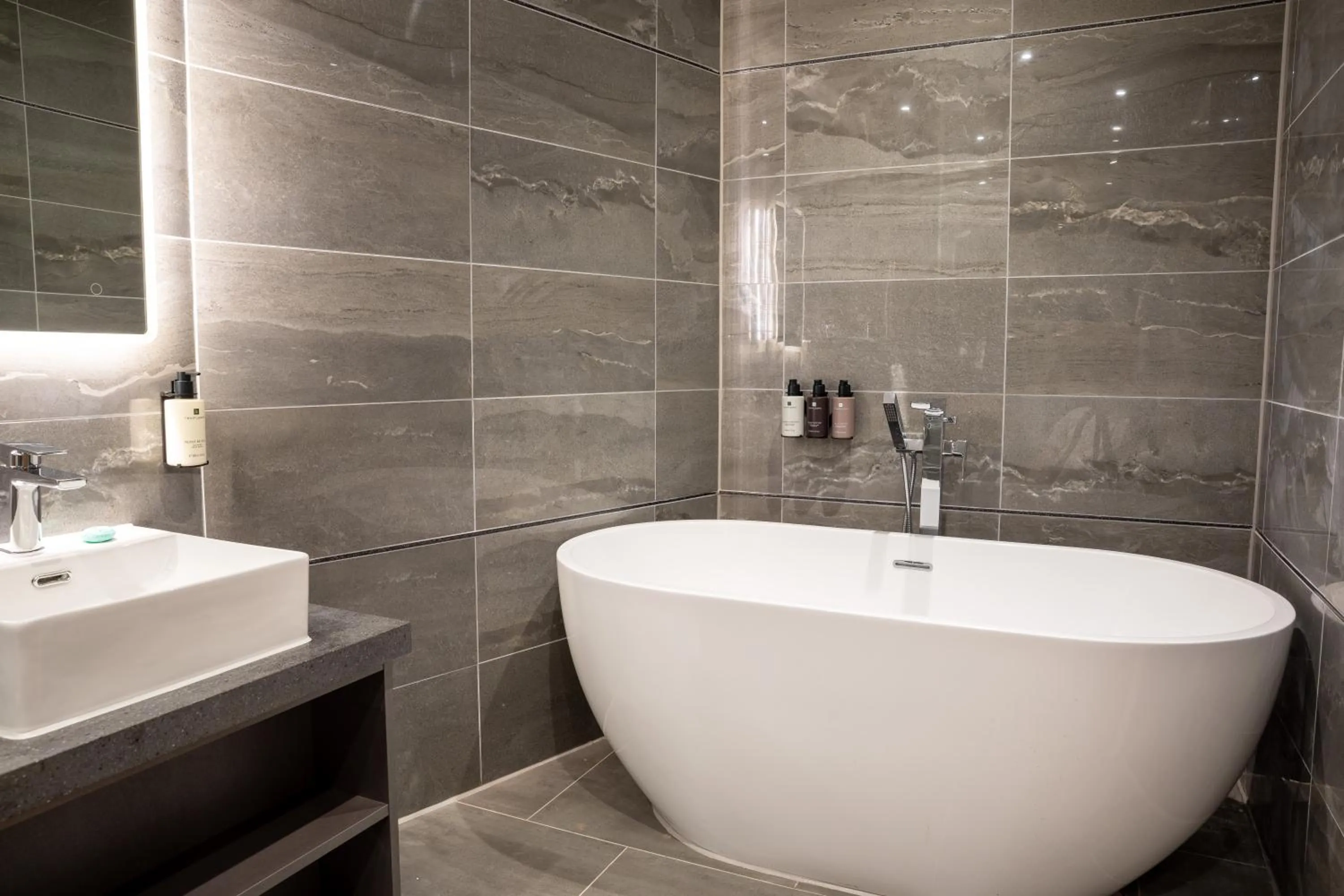 Barton Manor Hotel & Spa; BW Signature Collection