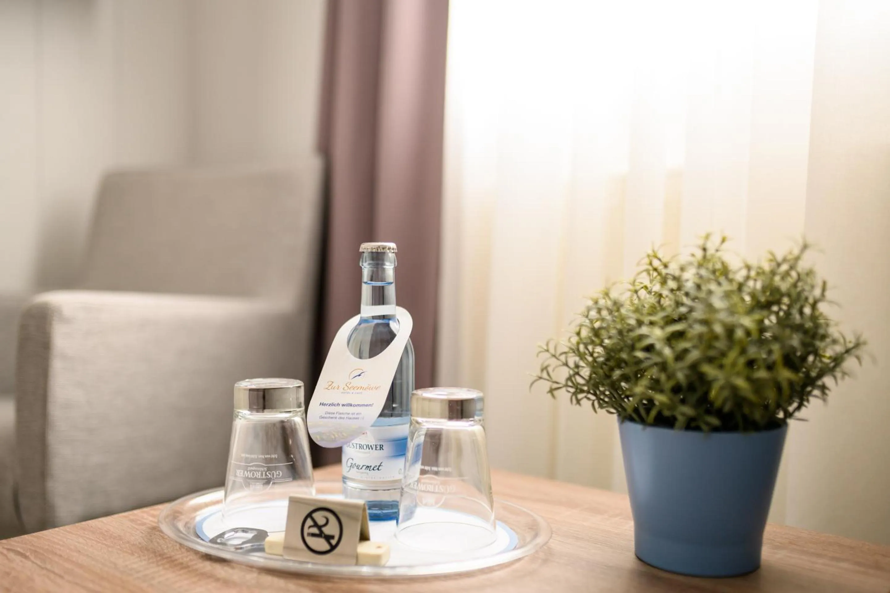 Bedroom in Hotel Zur Seemöwe