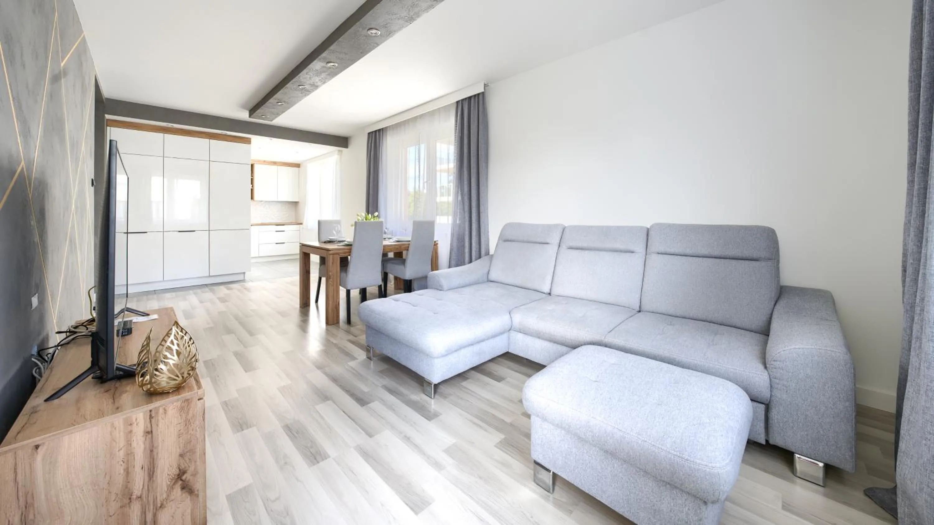 Living room in Zielone Tarasy, Sun & Snow