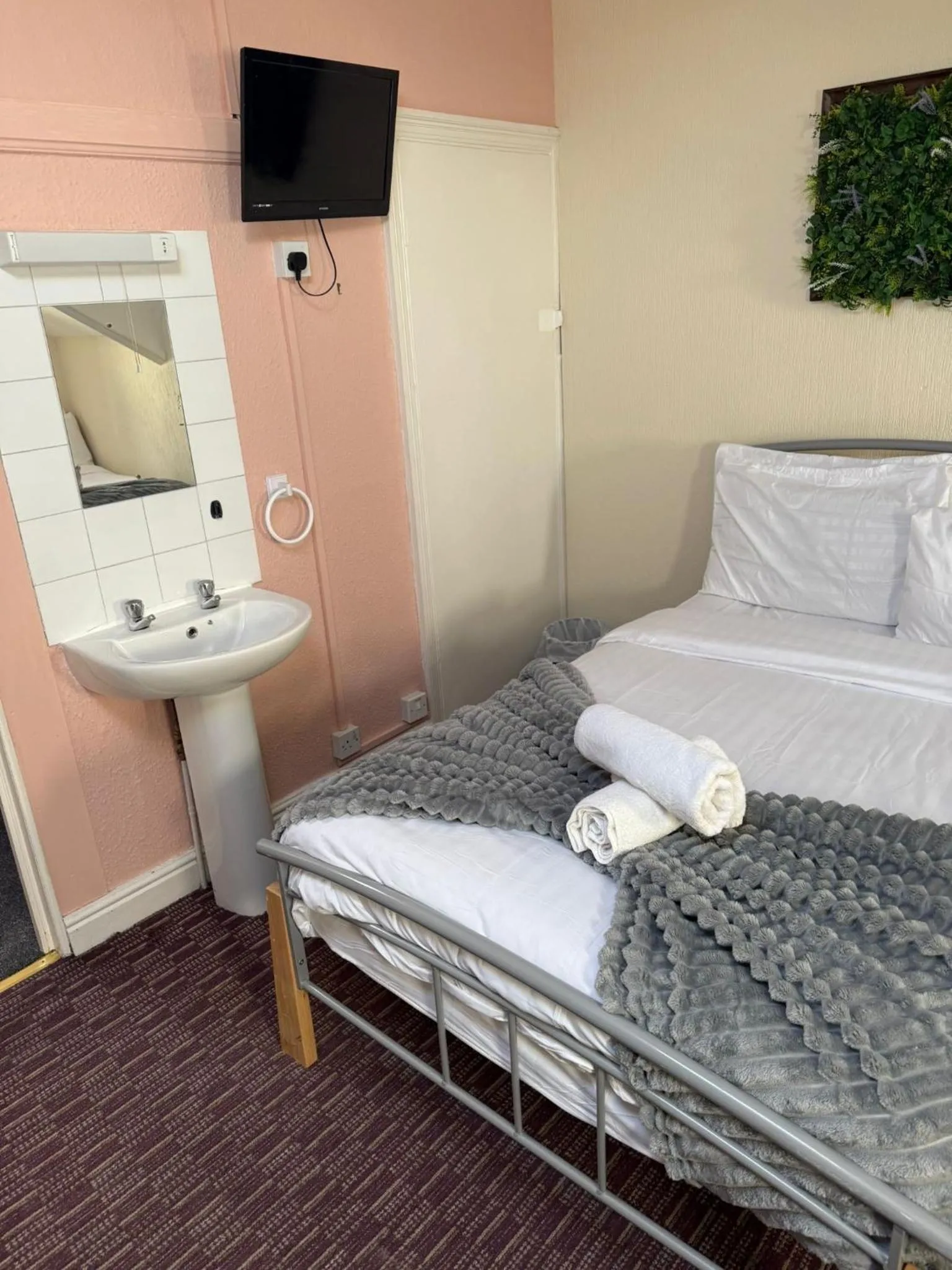 Bed in Bronte House - Blackpool