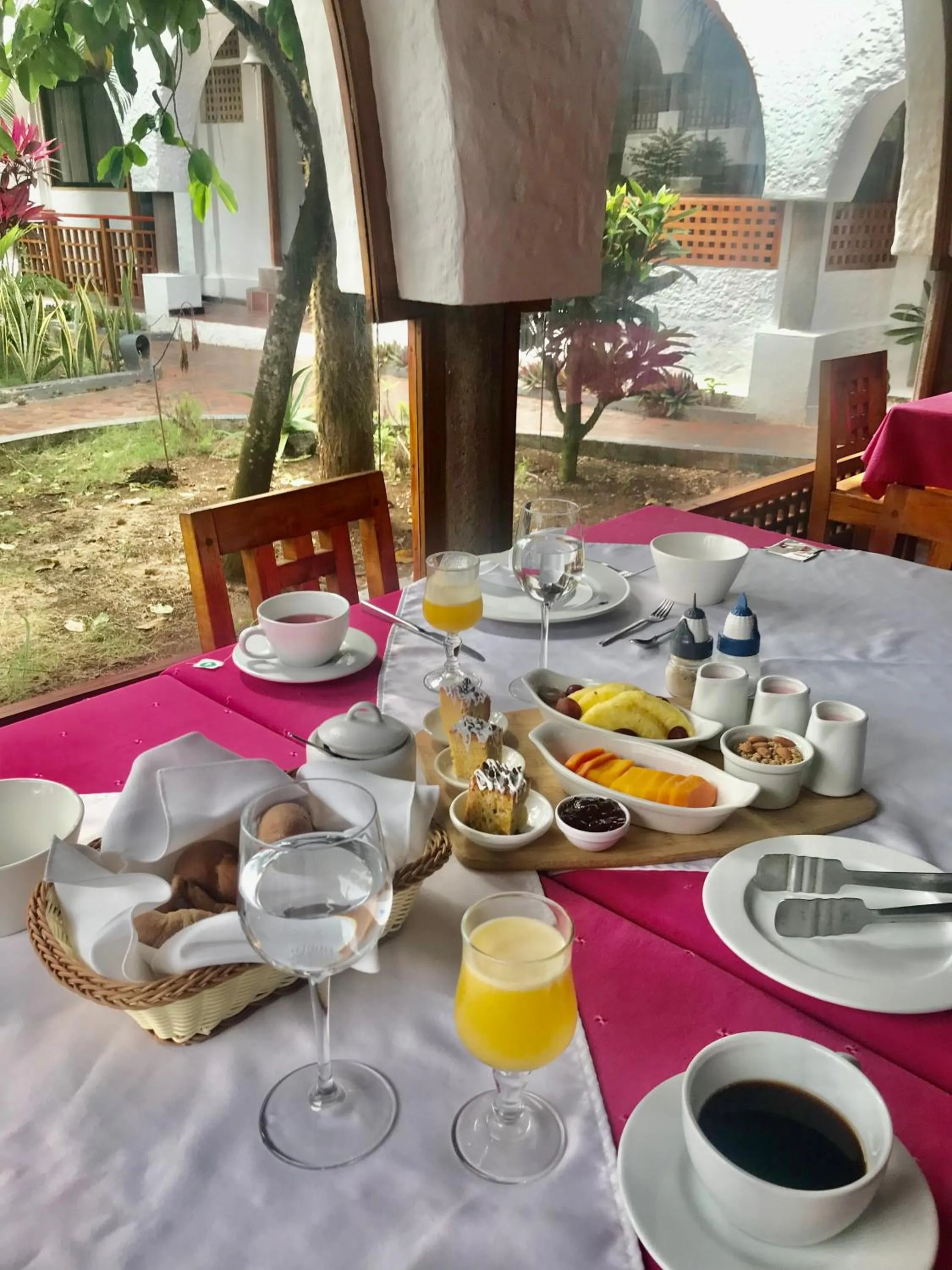 Restaurant/places to eat in Hotel Silberstein