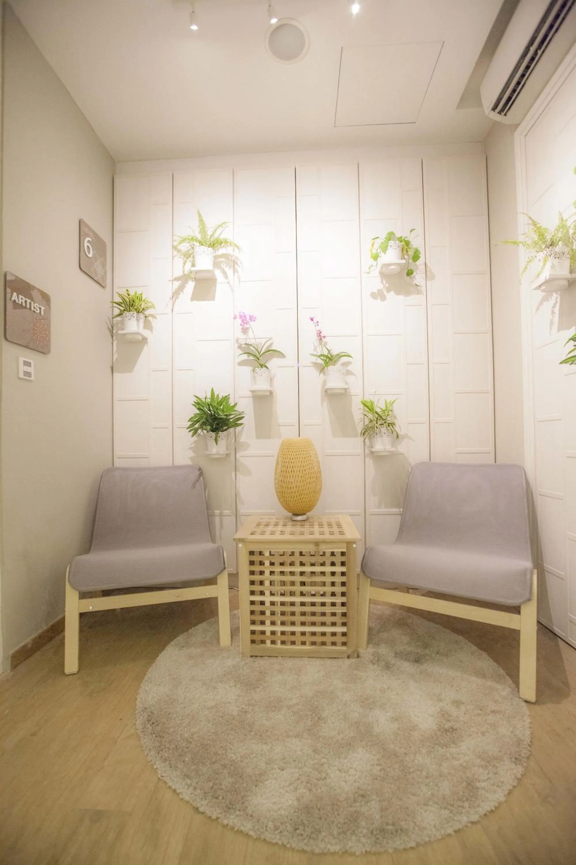 Photo of the whole room in Hotel NuVe Heritage