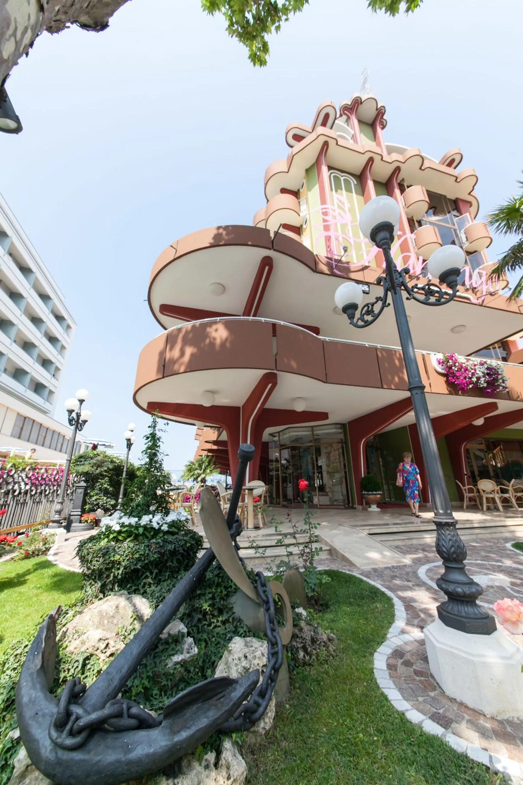 Property building in Hotel Flamingo