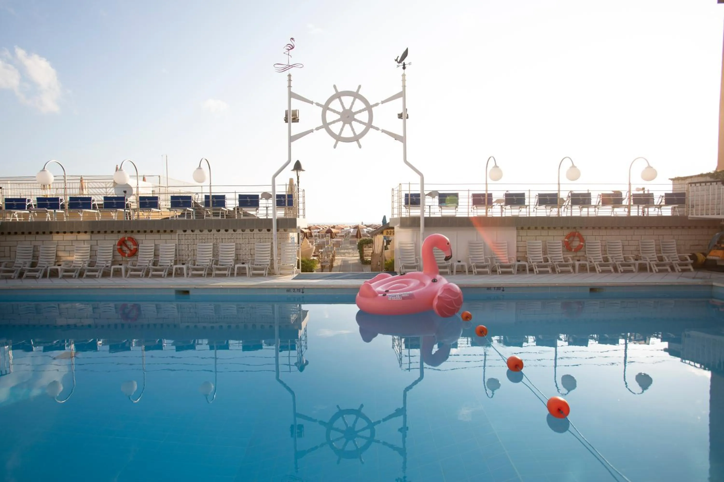 Swimming pool in Hotel Flamingo
