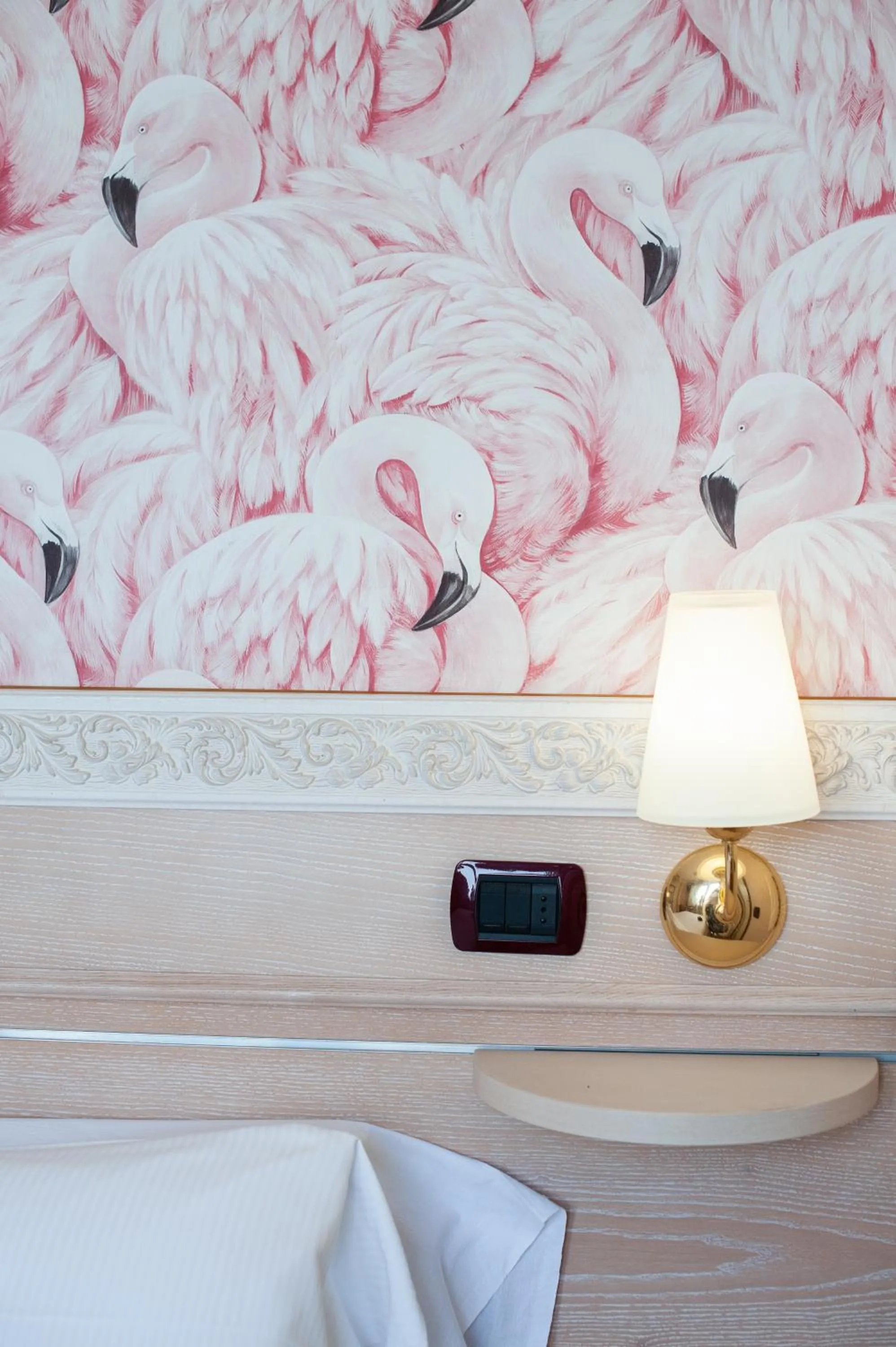 Decorative detail, Bed in Hotel Flamingo