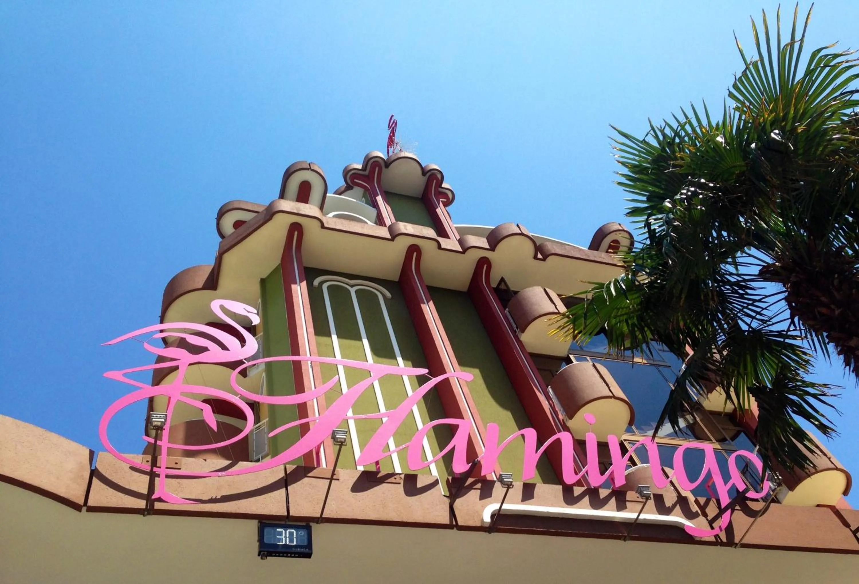 Staff in Hotel Flamingo